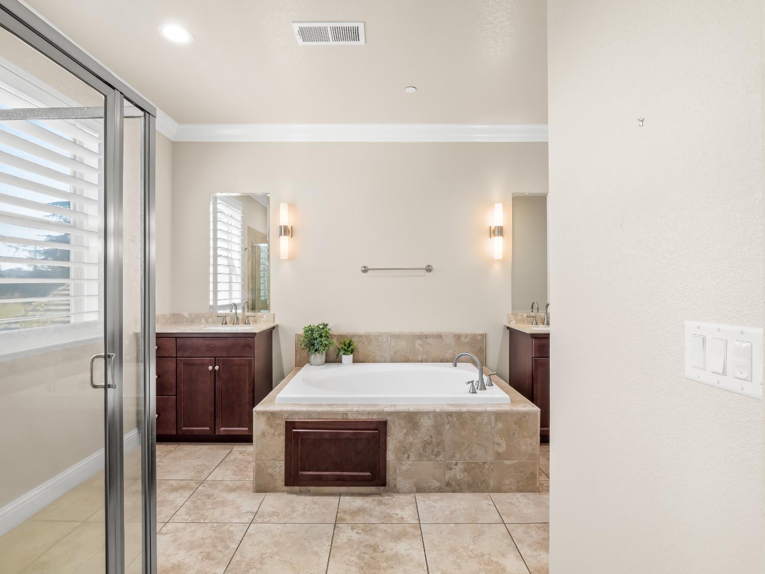 11584 N Via Venitzia Avenue