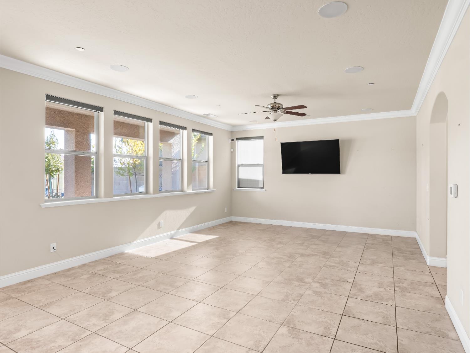 11584 N Via Venitzia Avenue