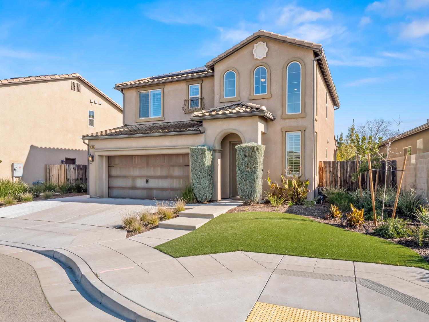 11584 N Via Venitzia Avenue