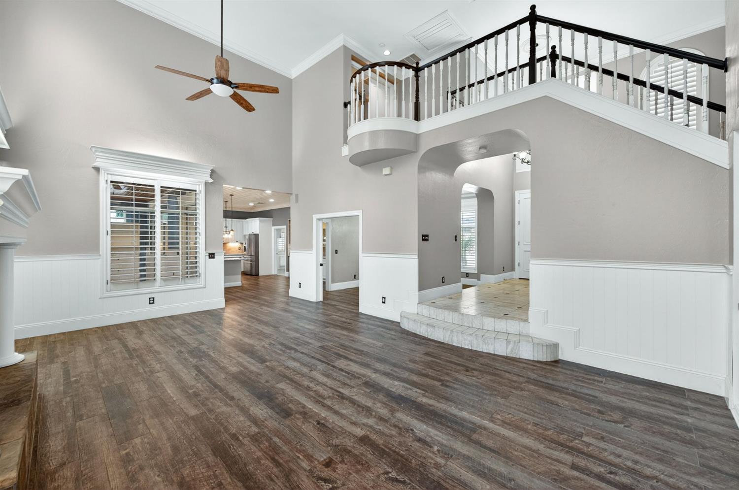 2450 W Beechwood Avenue