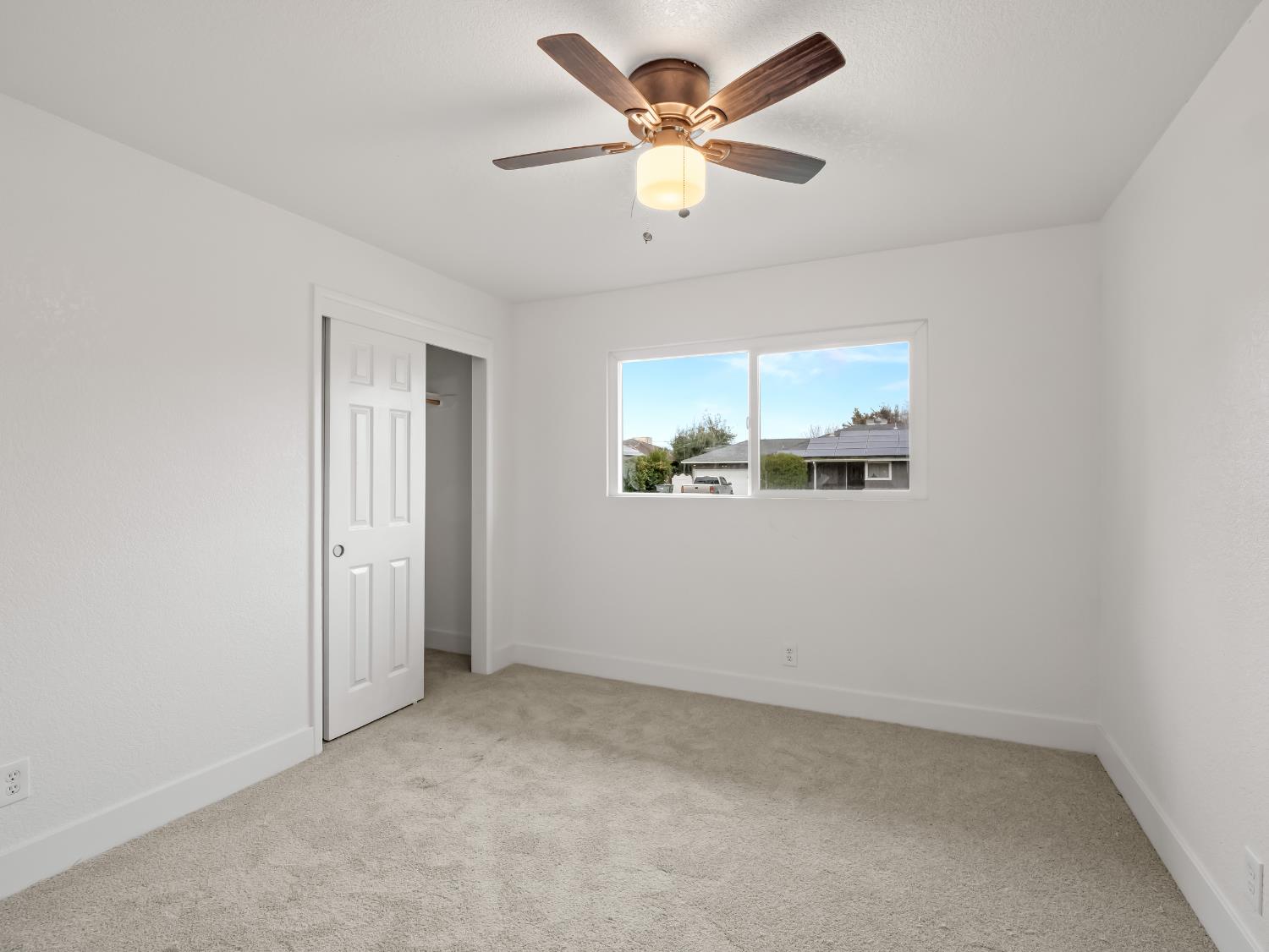 568 E San Ramon Avenue
