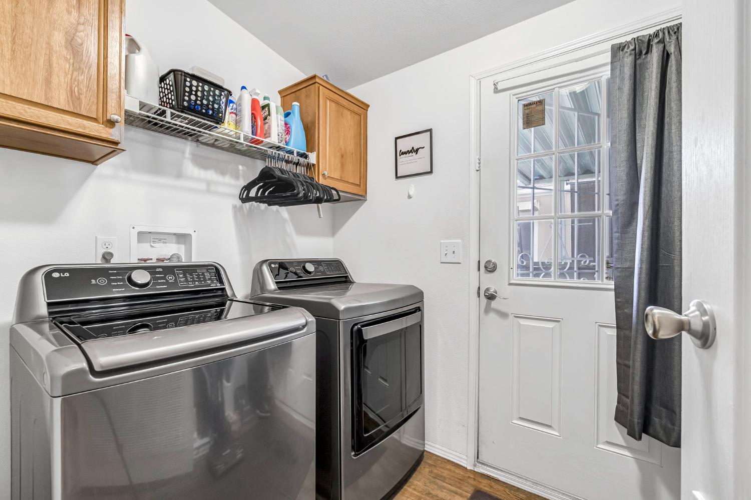 1650 Villa Avenue # 9