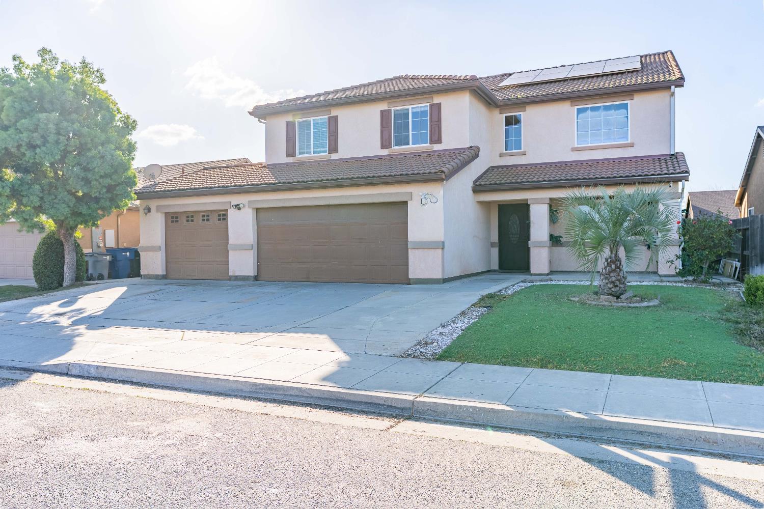 4729 N Rumi Avenue