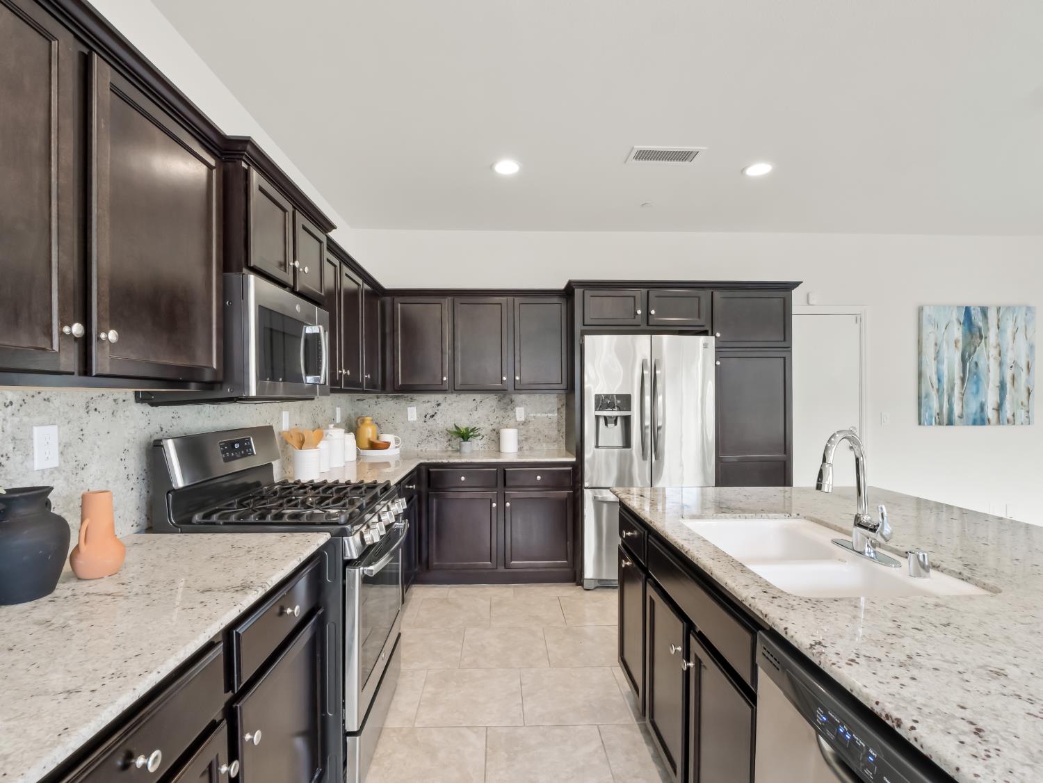 2318 Lombard Lane