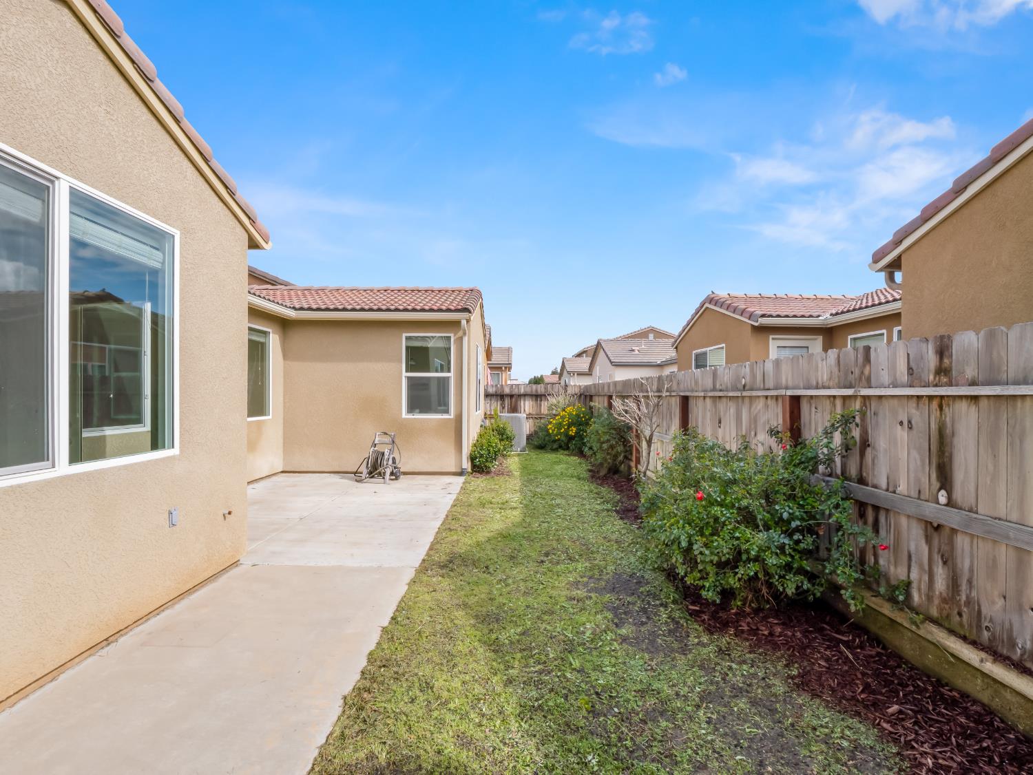2318 Lombard Lane