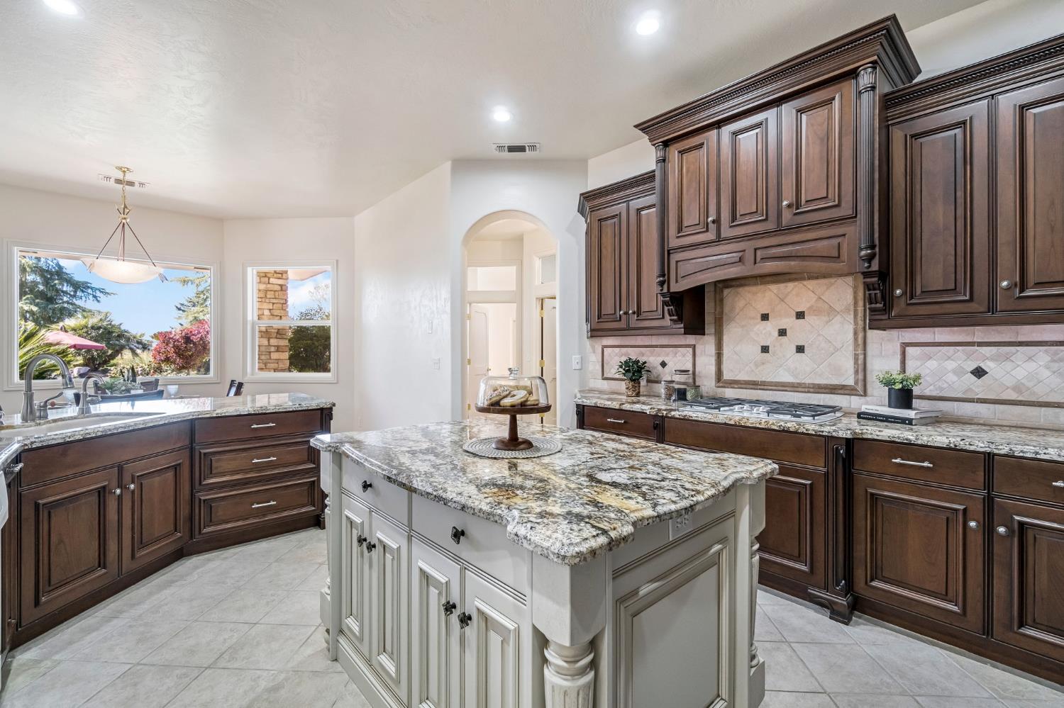 6766 E Carmalee Lane