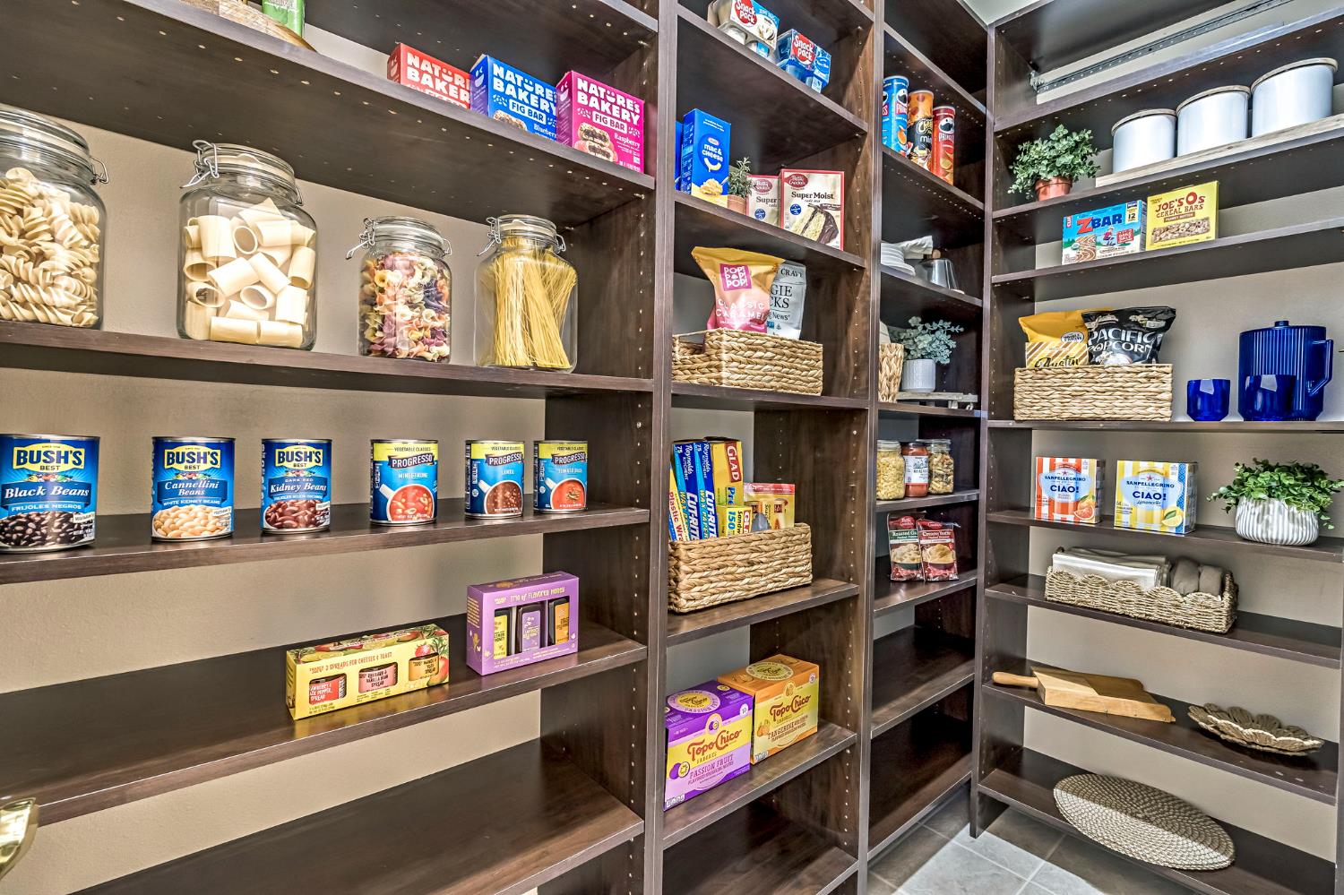 6766 E Carmalee Lane