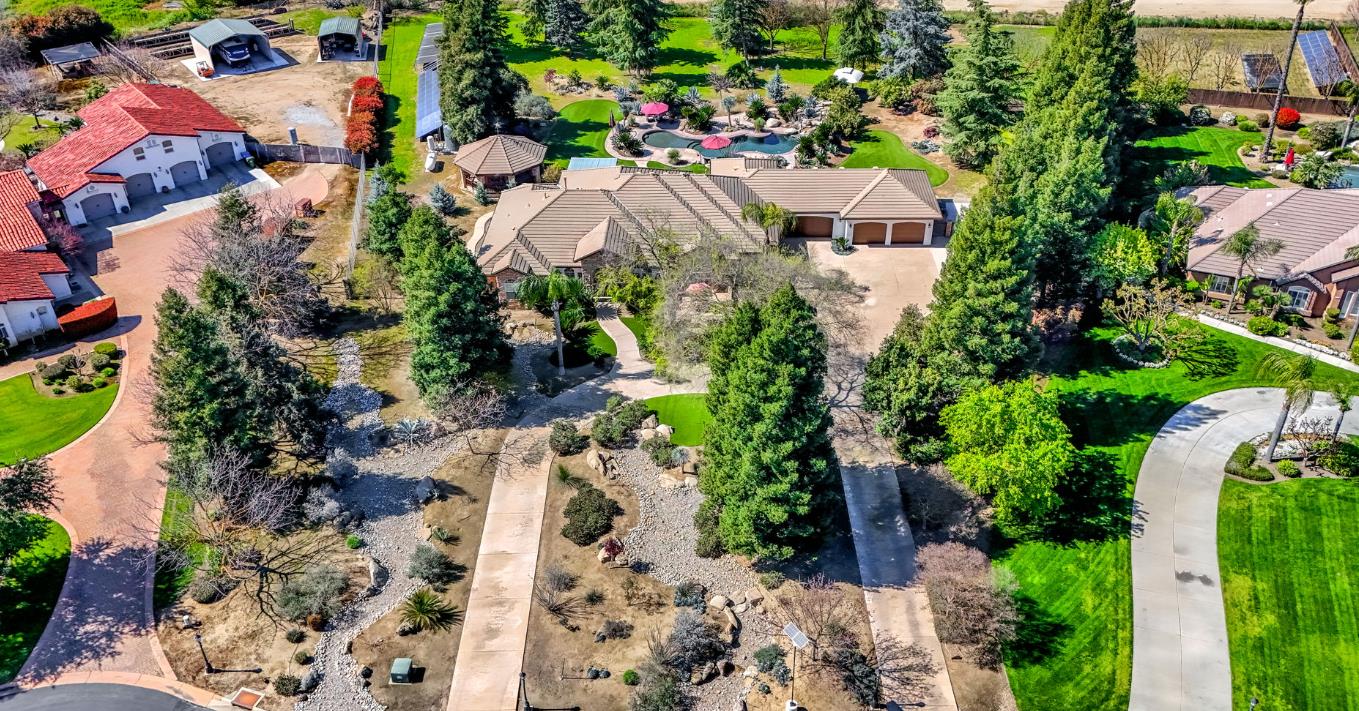 6766 E Carmalee Lane