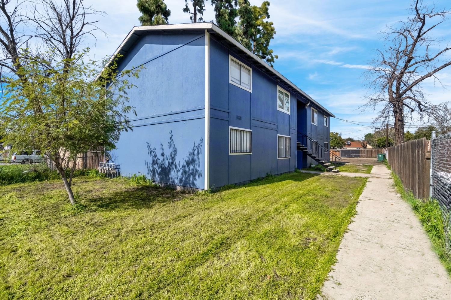 2311 E White Avenue