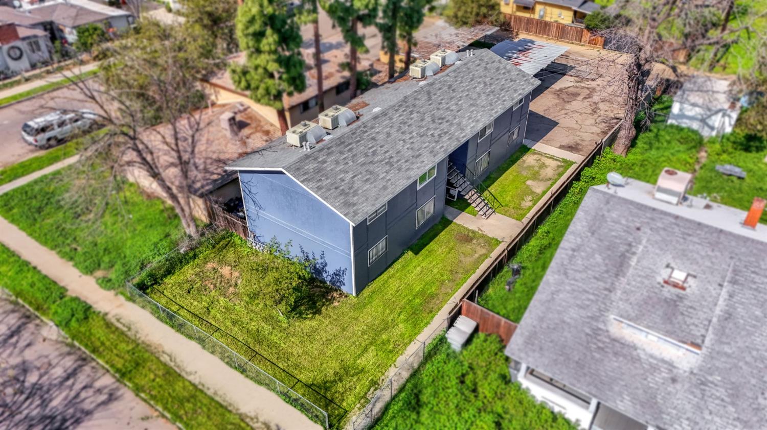 2311 E White Avenue
