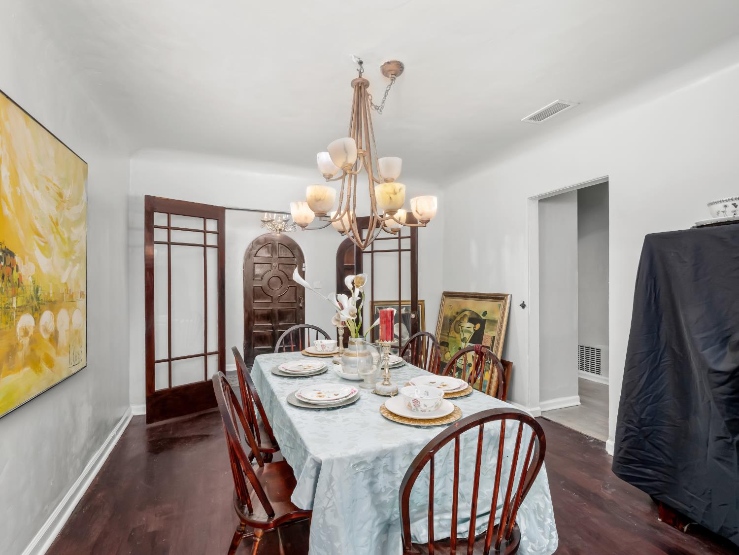 4012 N Wishon Avenue