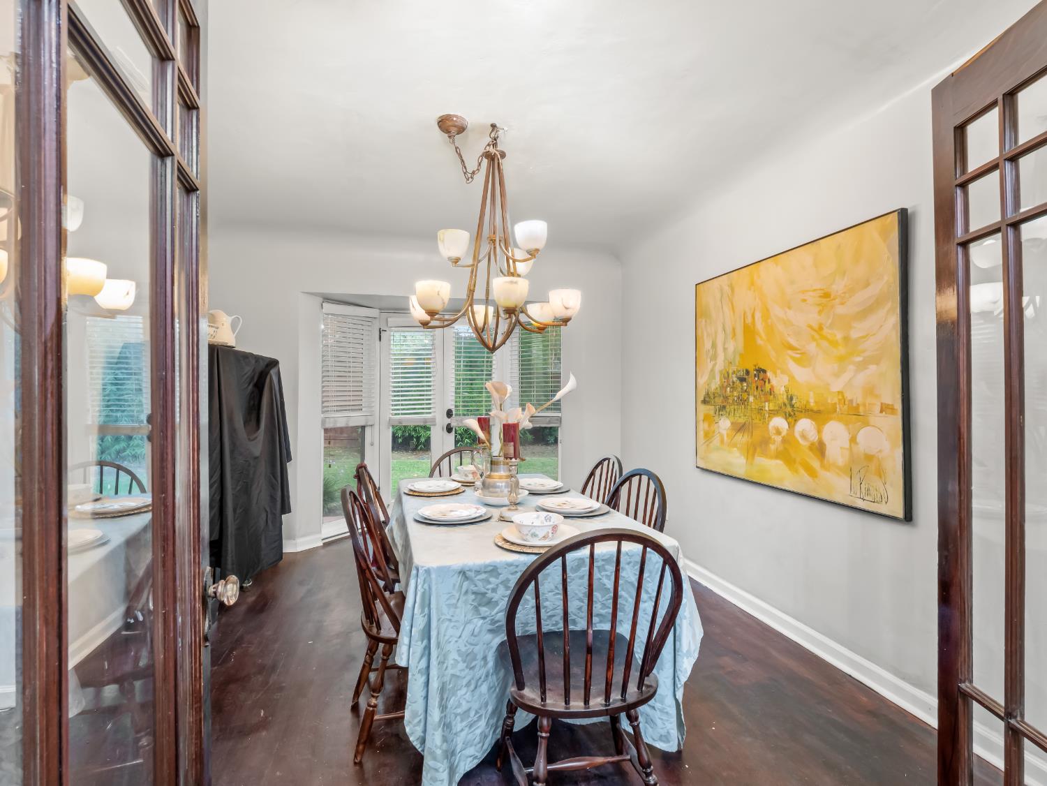 4012 N Wishon Avenue