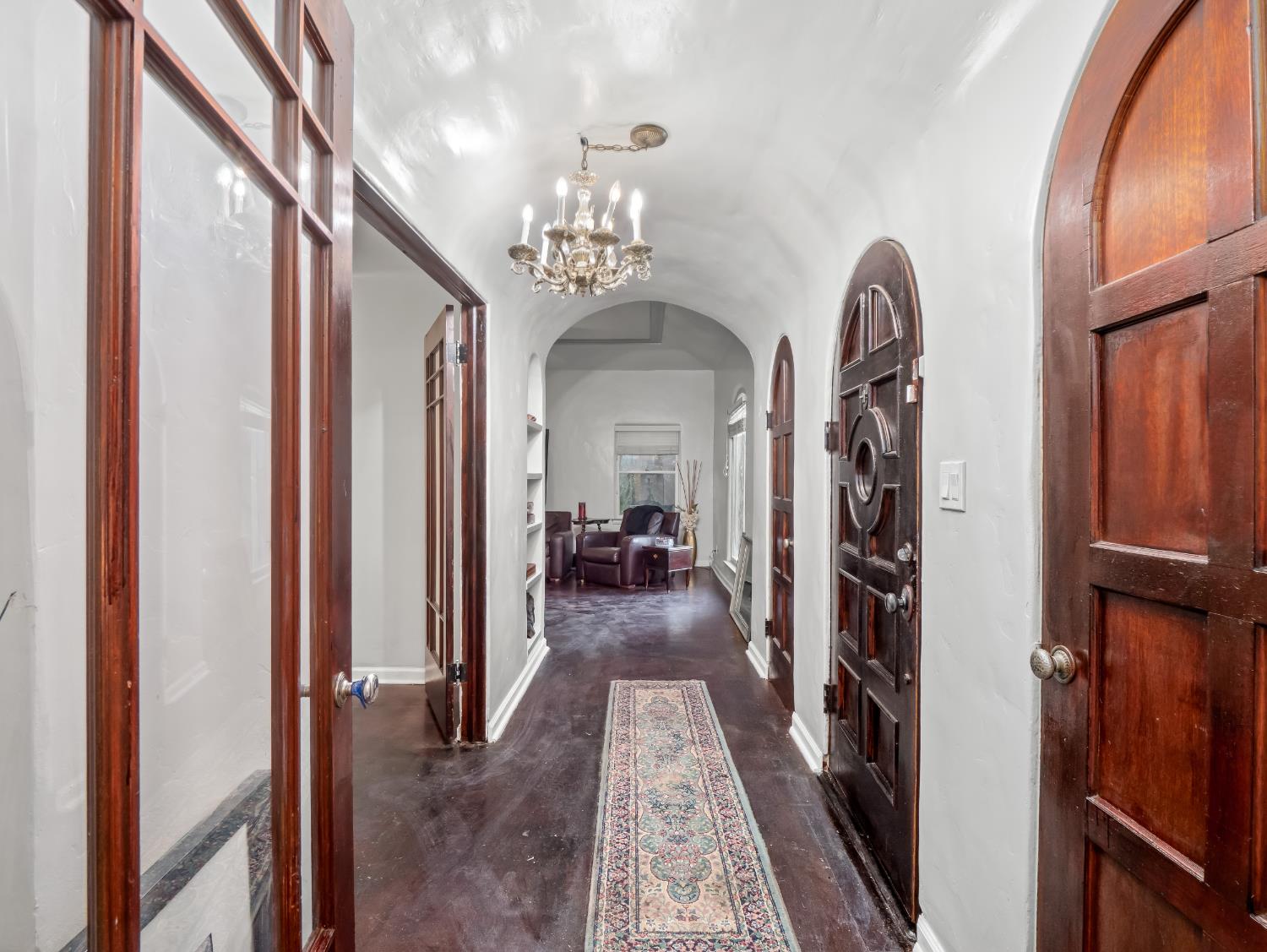 4012 N Wishon Avenue