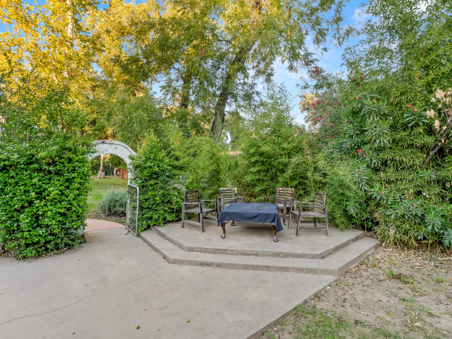 4012 N Wishon Avenue