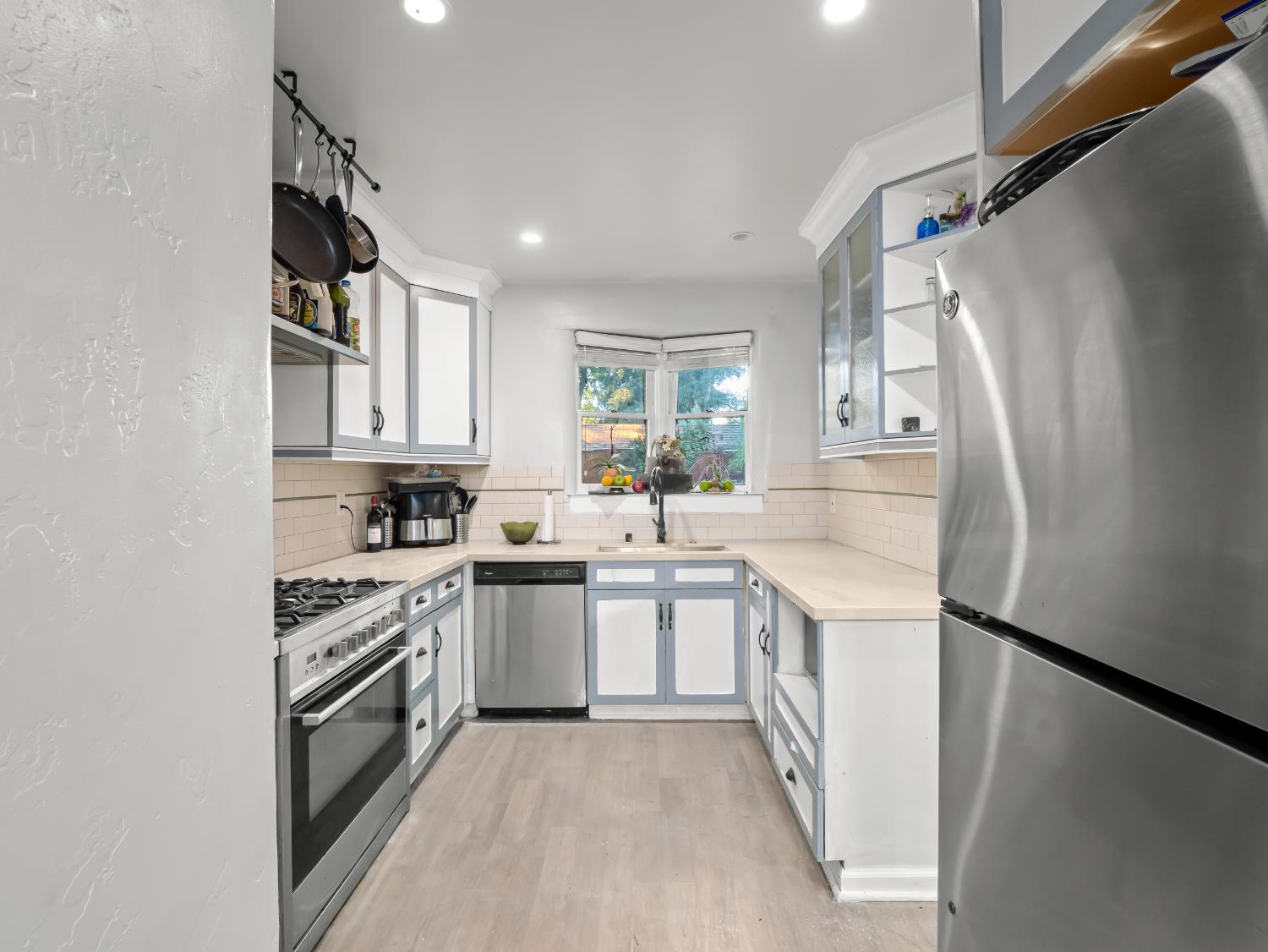 4012 N Wishon Avenue