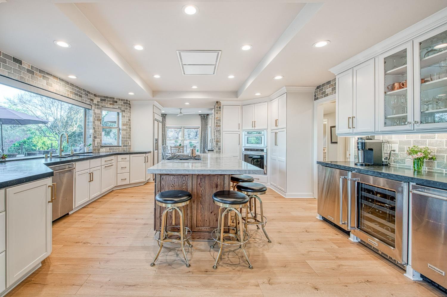 16115 Deer Path Lane