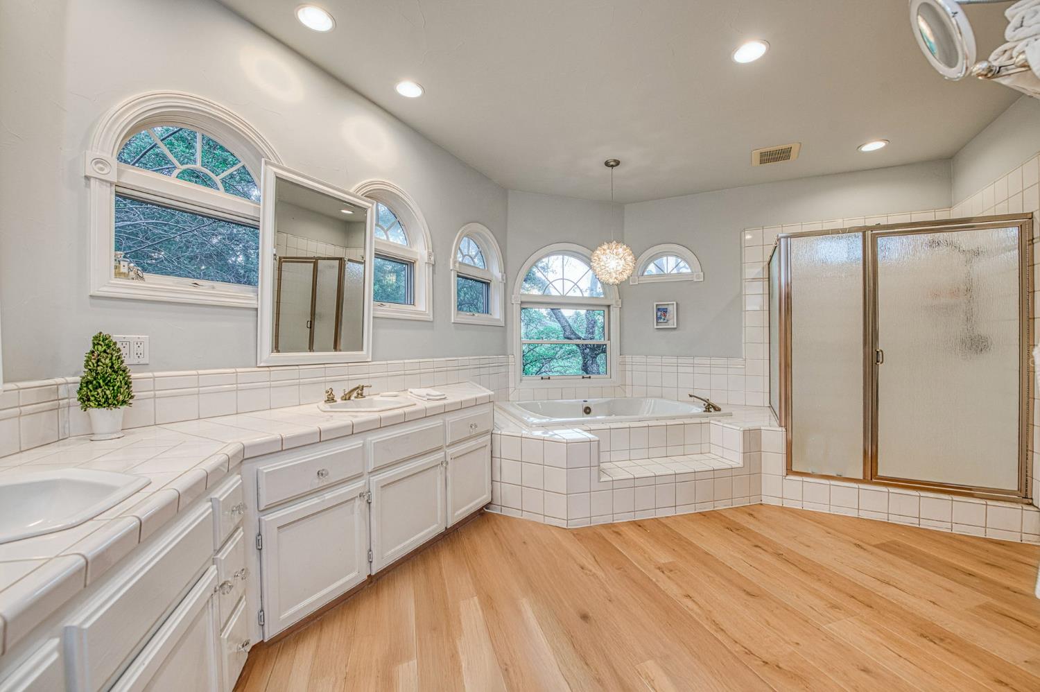 16115 Deer Path Lane
