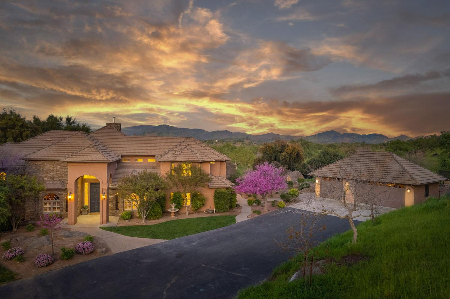 16115 Deer Path Lane
