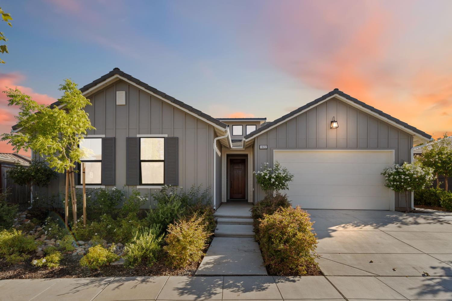 1022 Moonrise Way