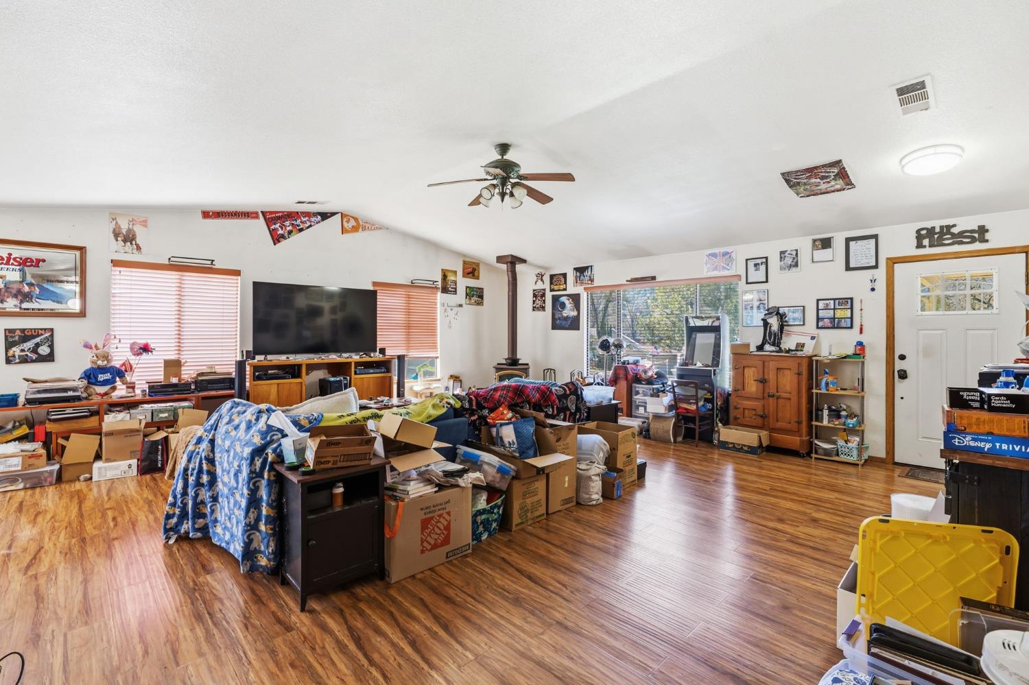 40875 Griffin Dr