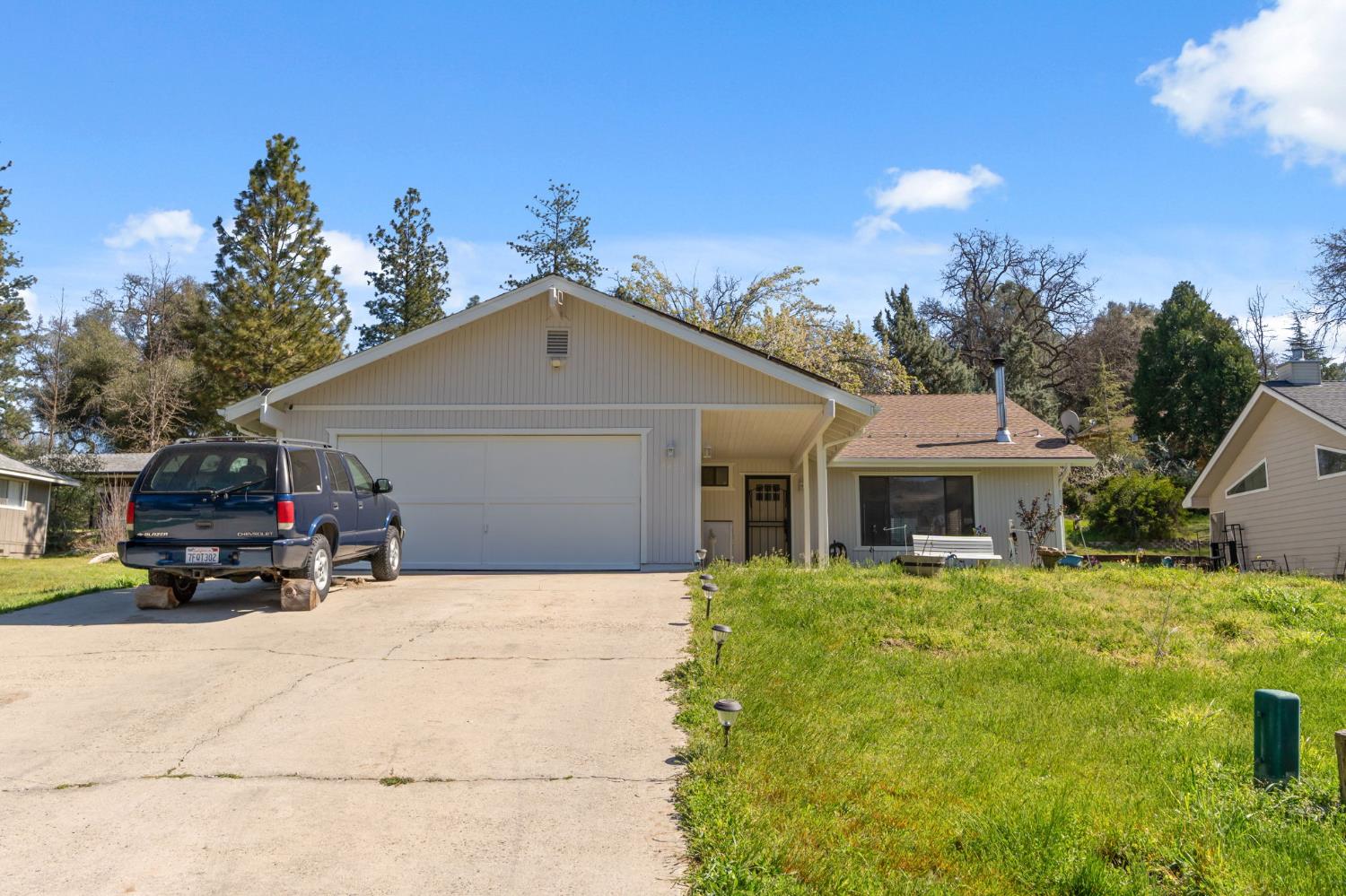 40875 Griffin Dr