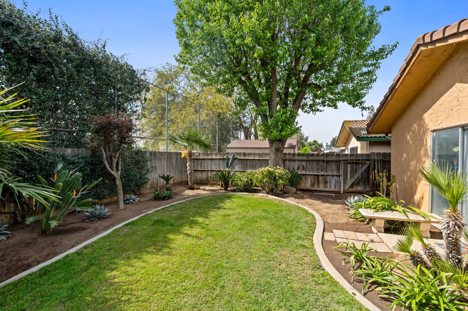 5201 W Griffith Way