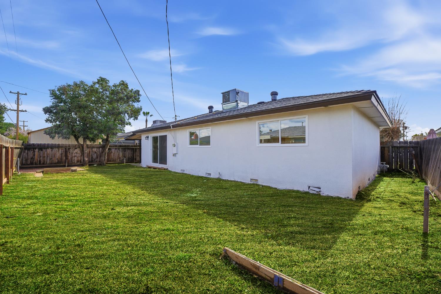 505 W Pico Avenue