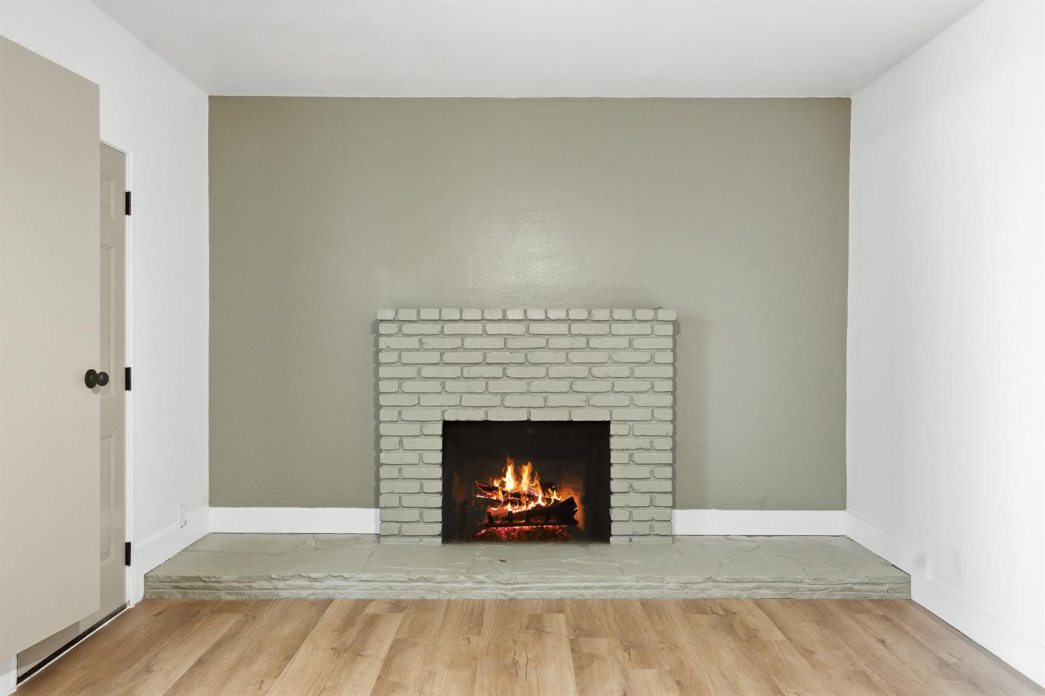 505 W Pico Avenue