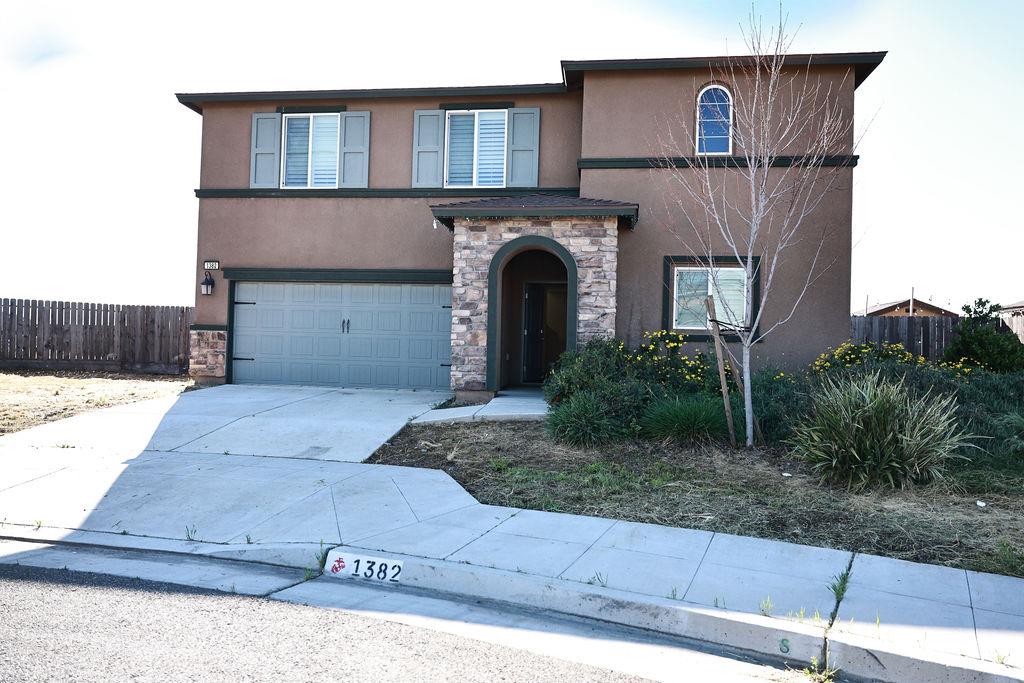 1382 Shoreline Drive