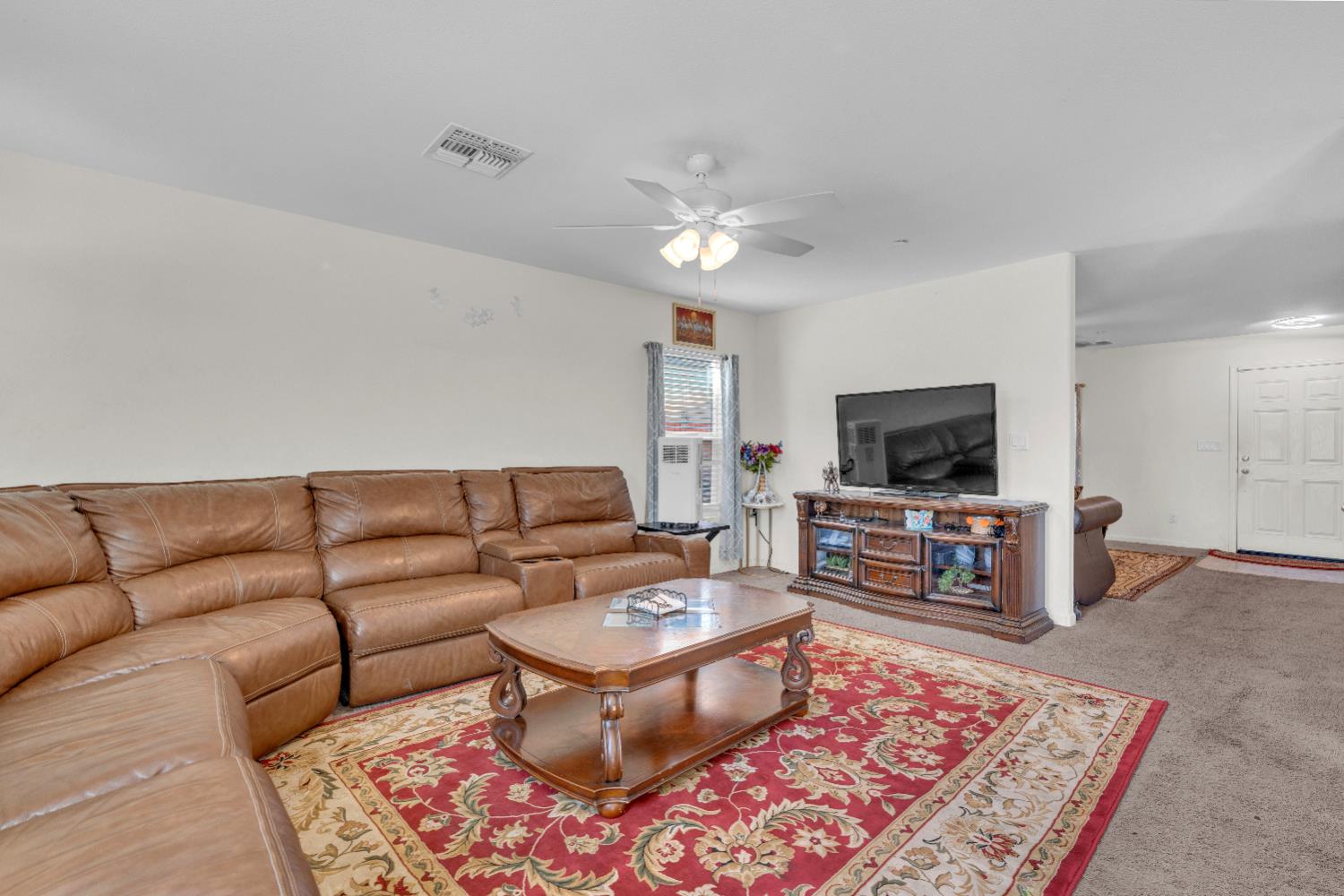 4371 W Saginaw Way