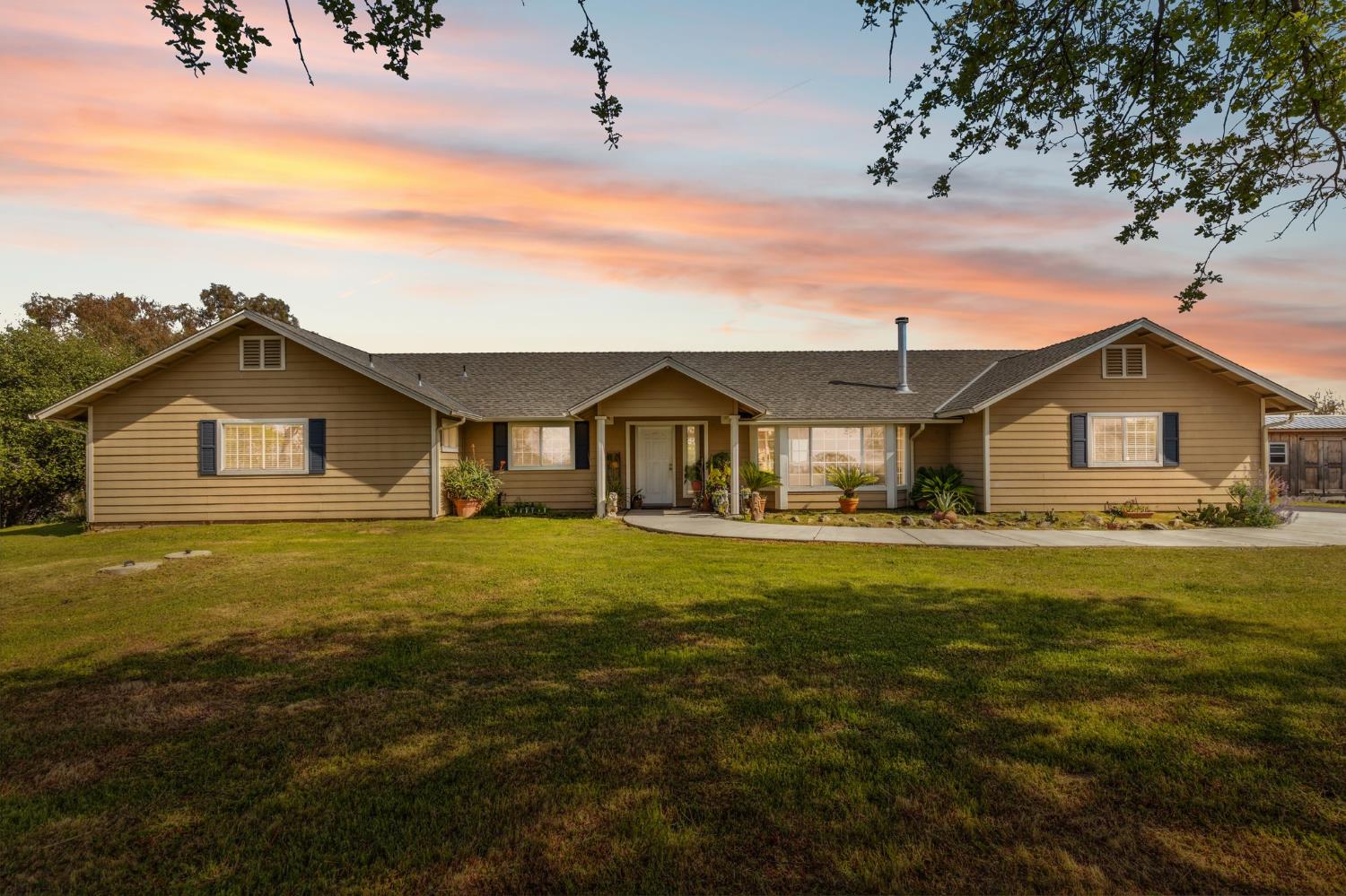 31021 Blue Heron Way