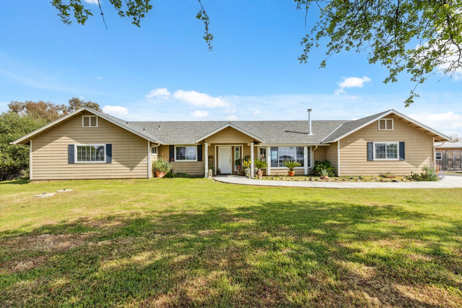 31021 Blue Heron Way