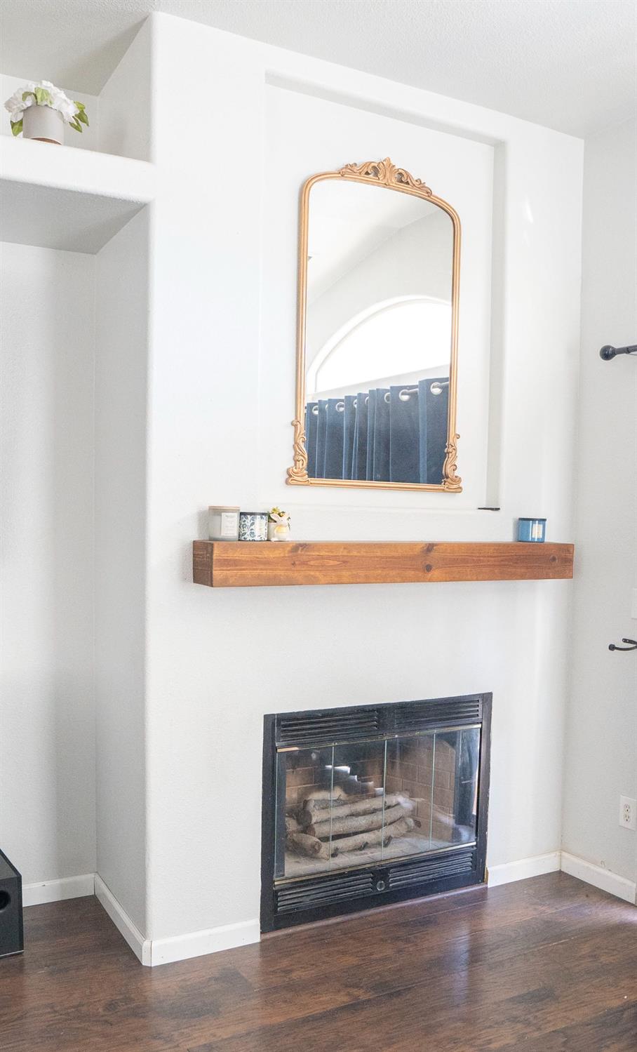 5491 W Roberts Avenue