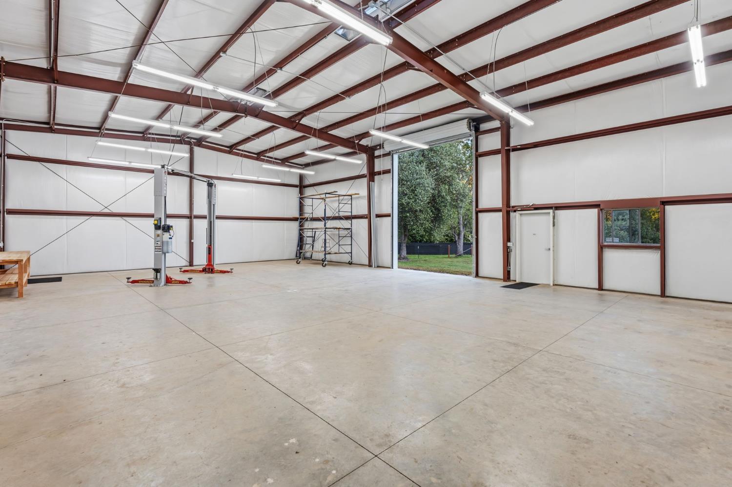 45012 Mockingbird Lane