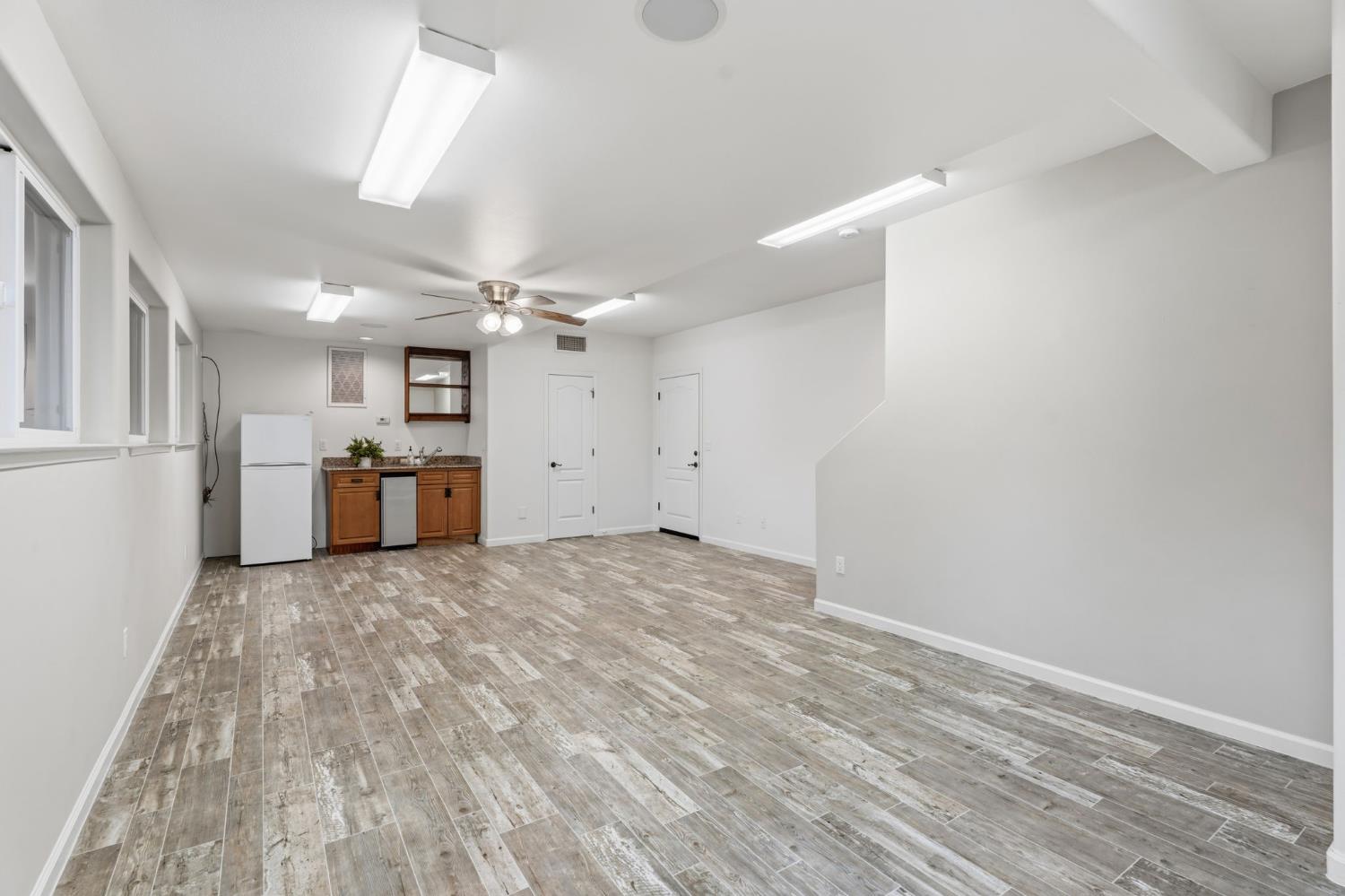 45012 Mockingbird Lane