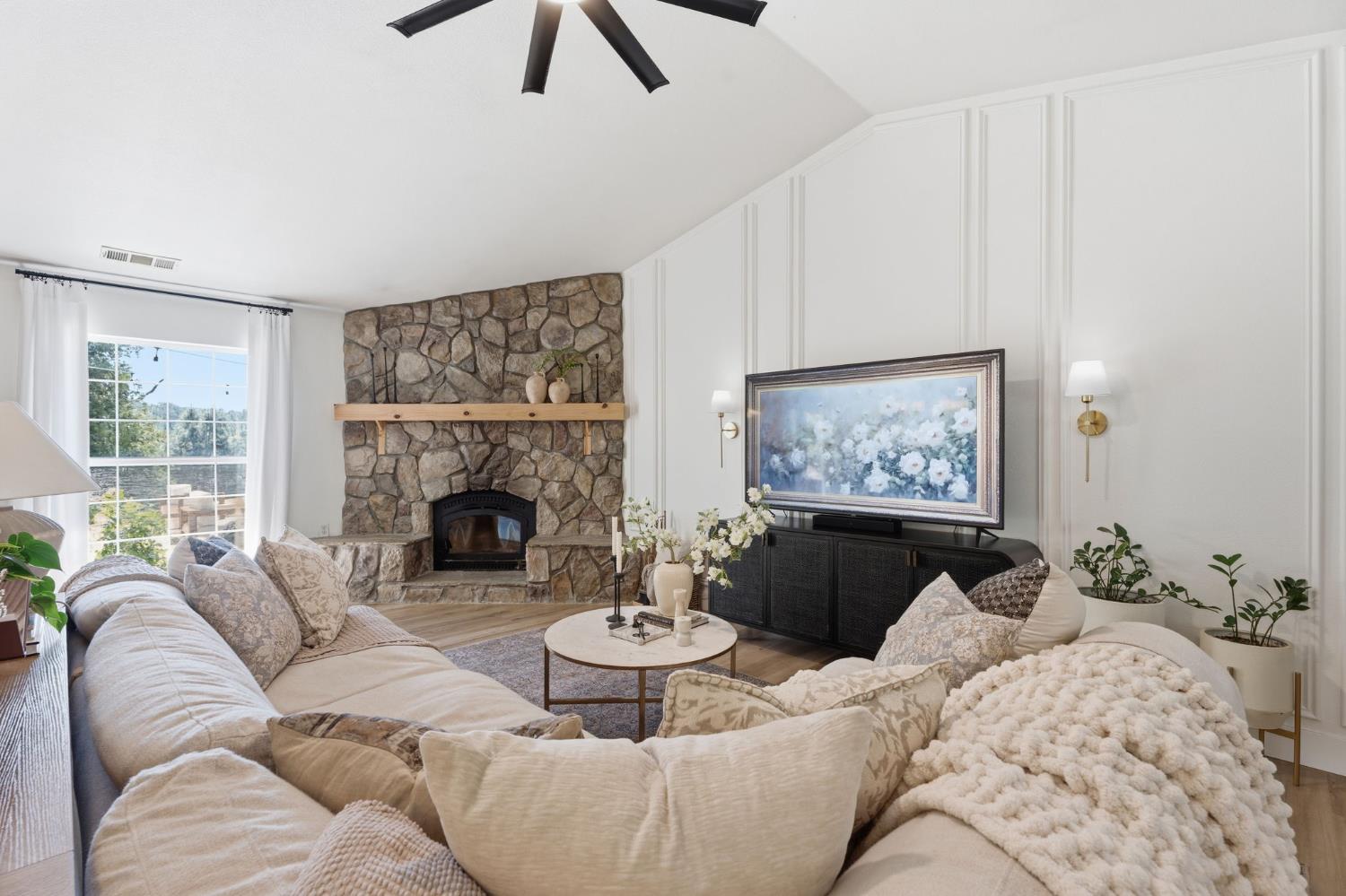 41797 River Knolls Way