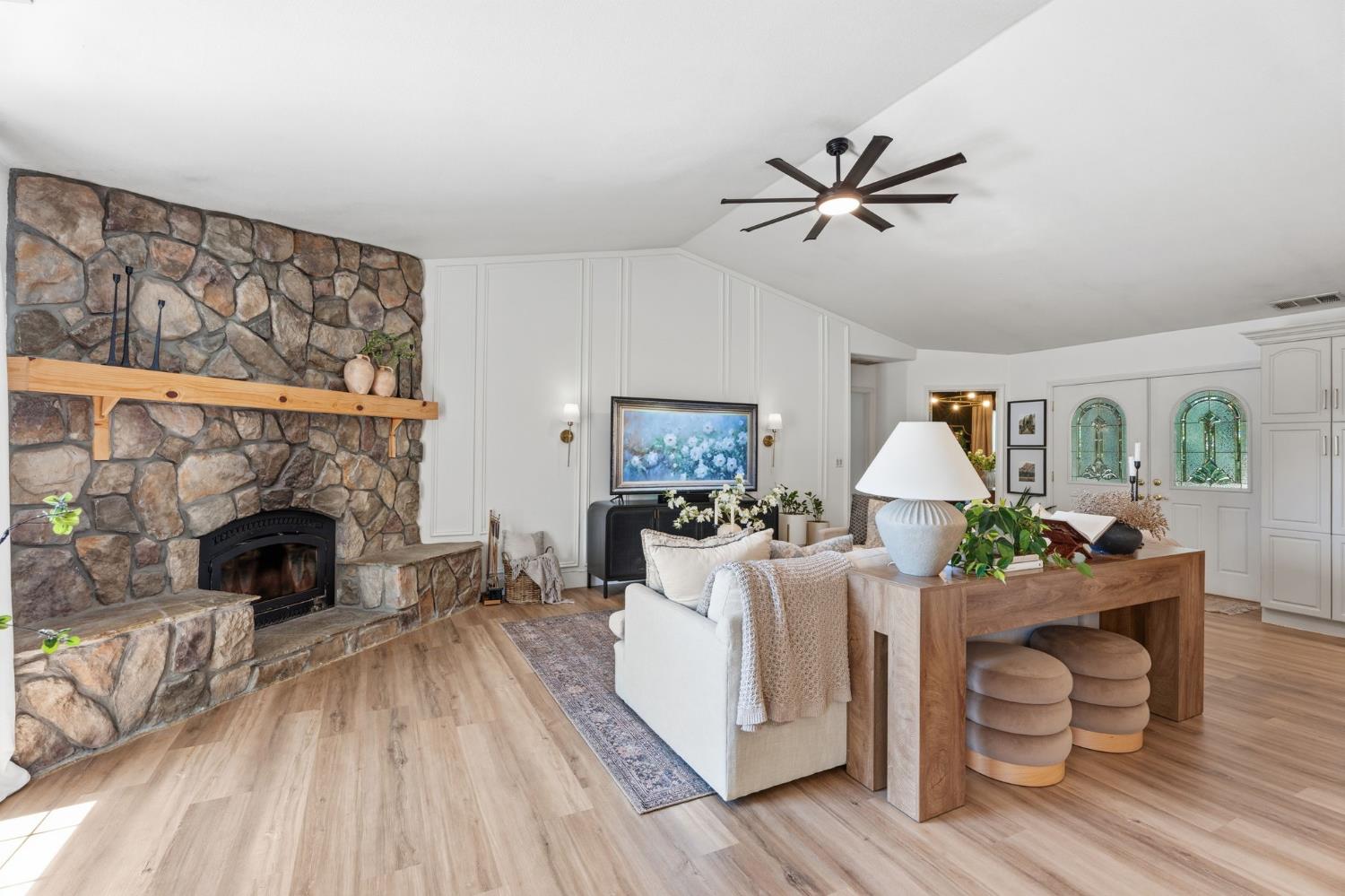 41797 River Knolls Way