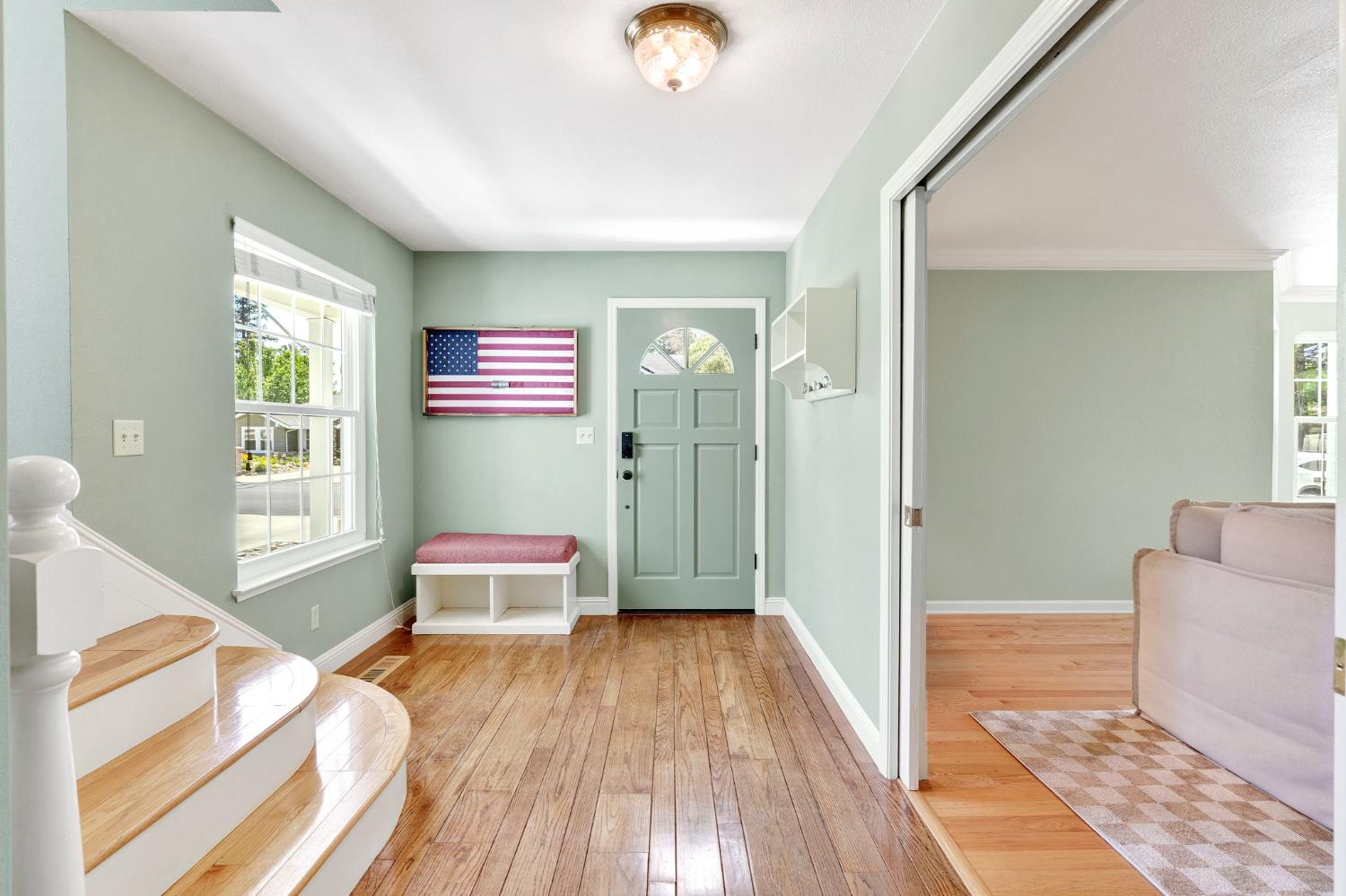 569 W Sample Avenue