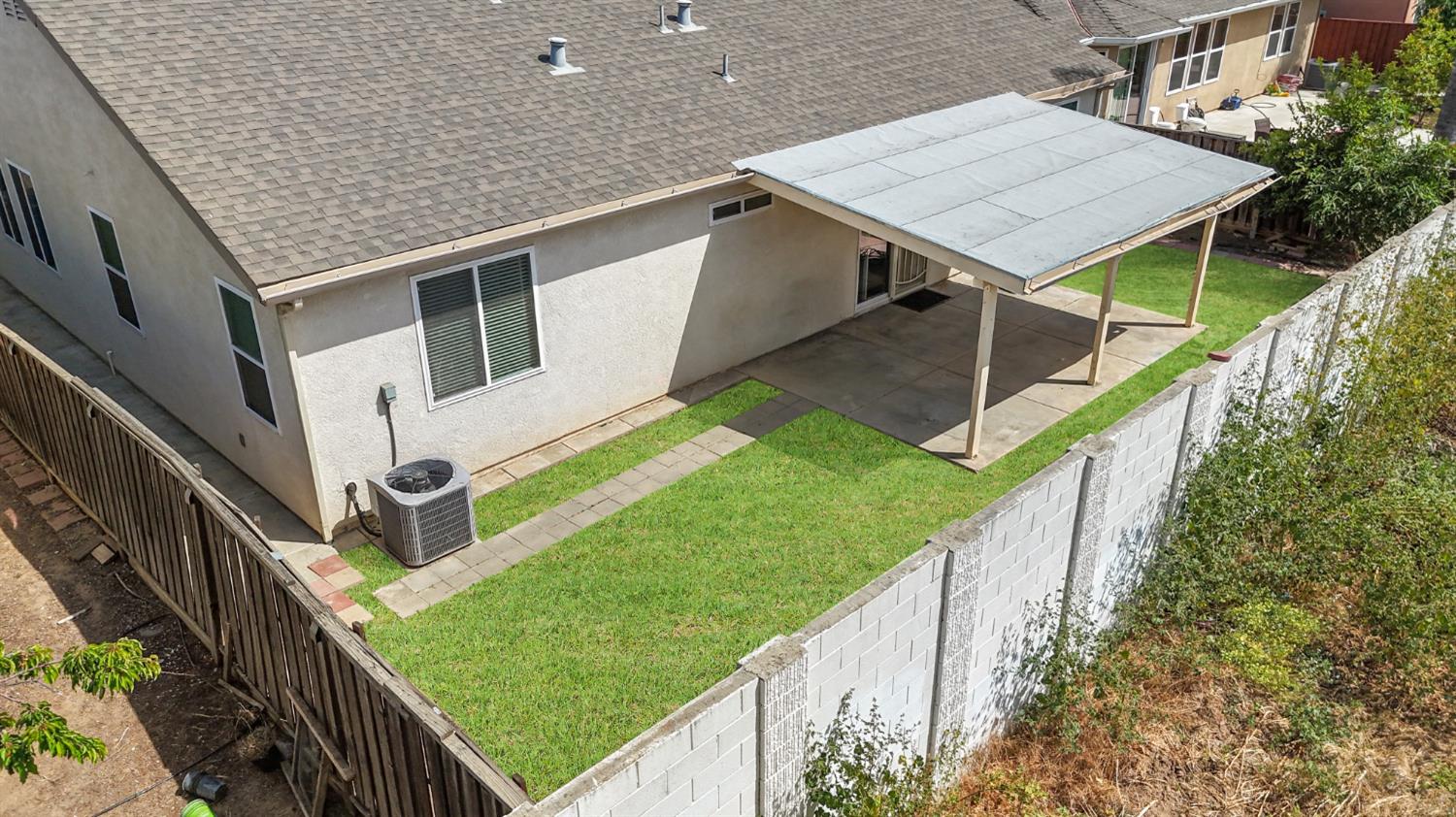 2312 S Bush Avenue