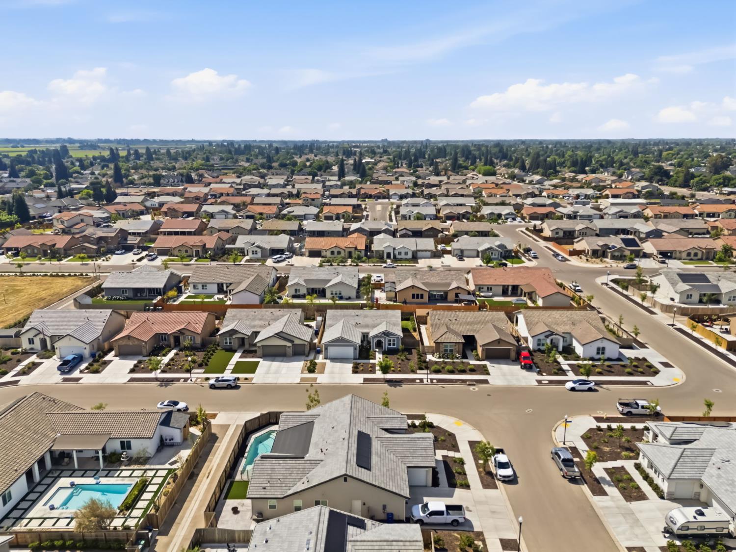 2100 Azalea Street