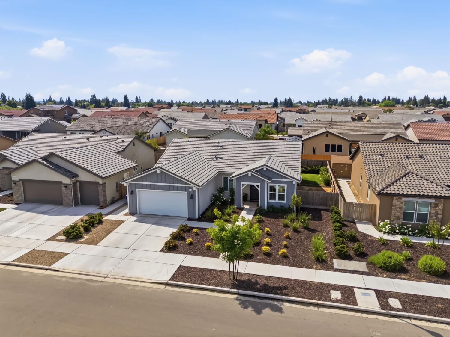 2100 Azalea Street