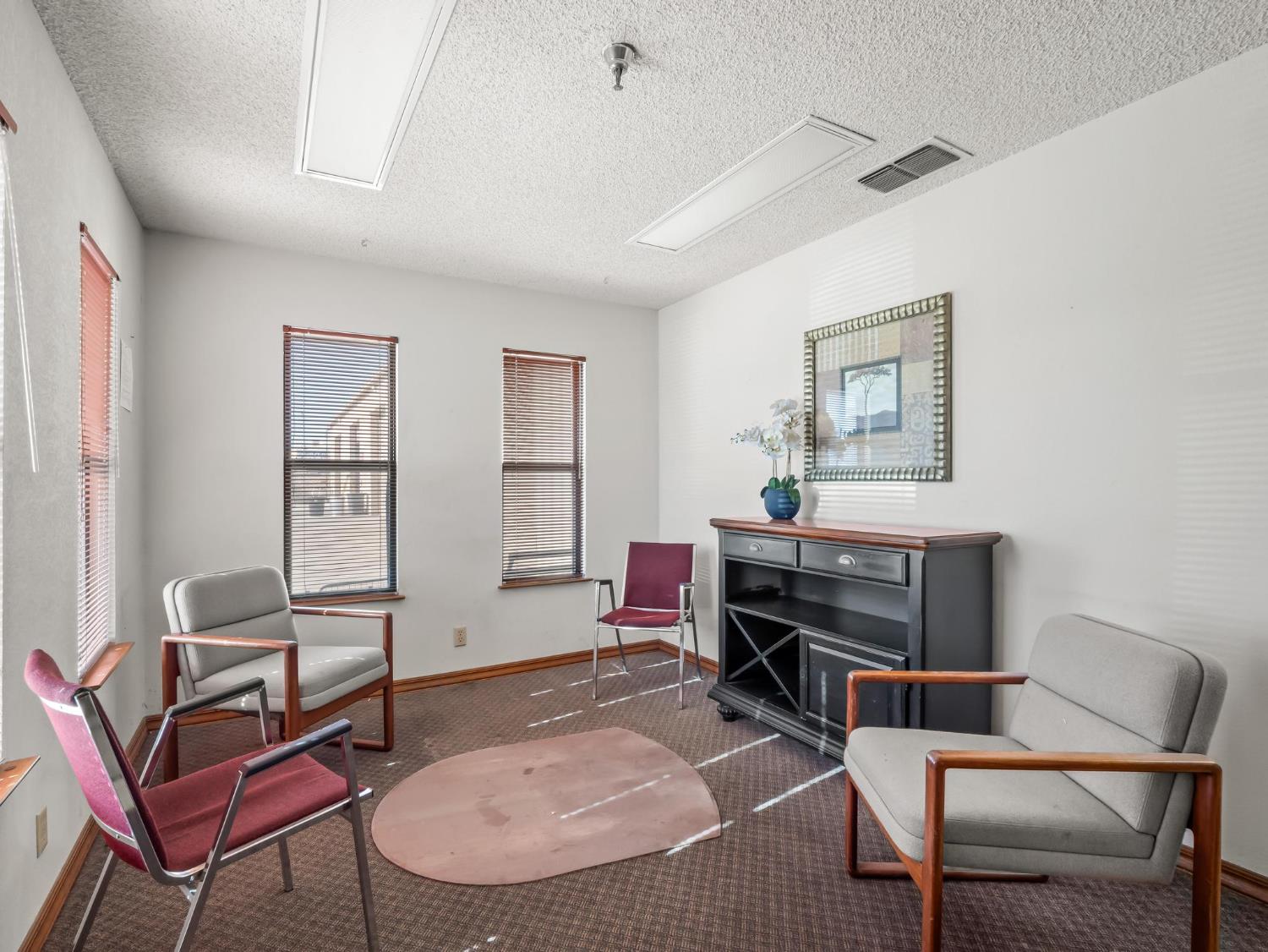 1380 N Abby Street