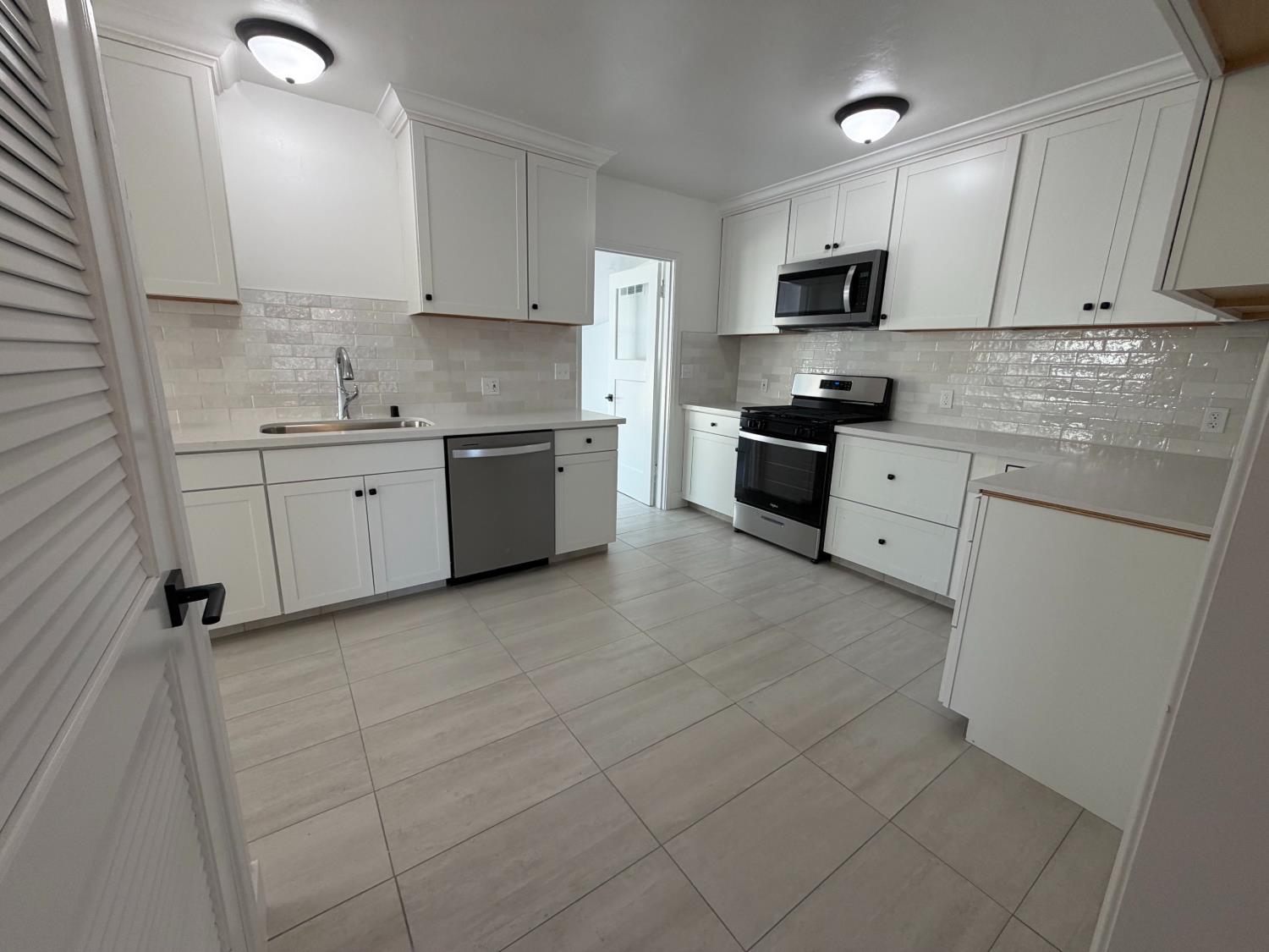74 E Garland Avenue
