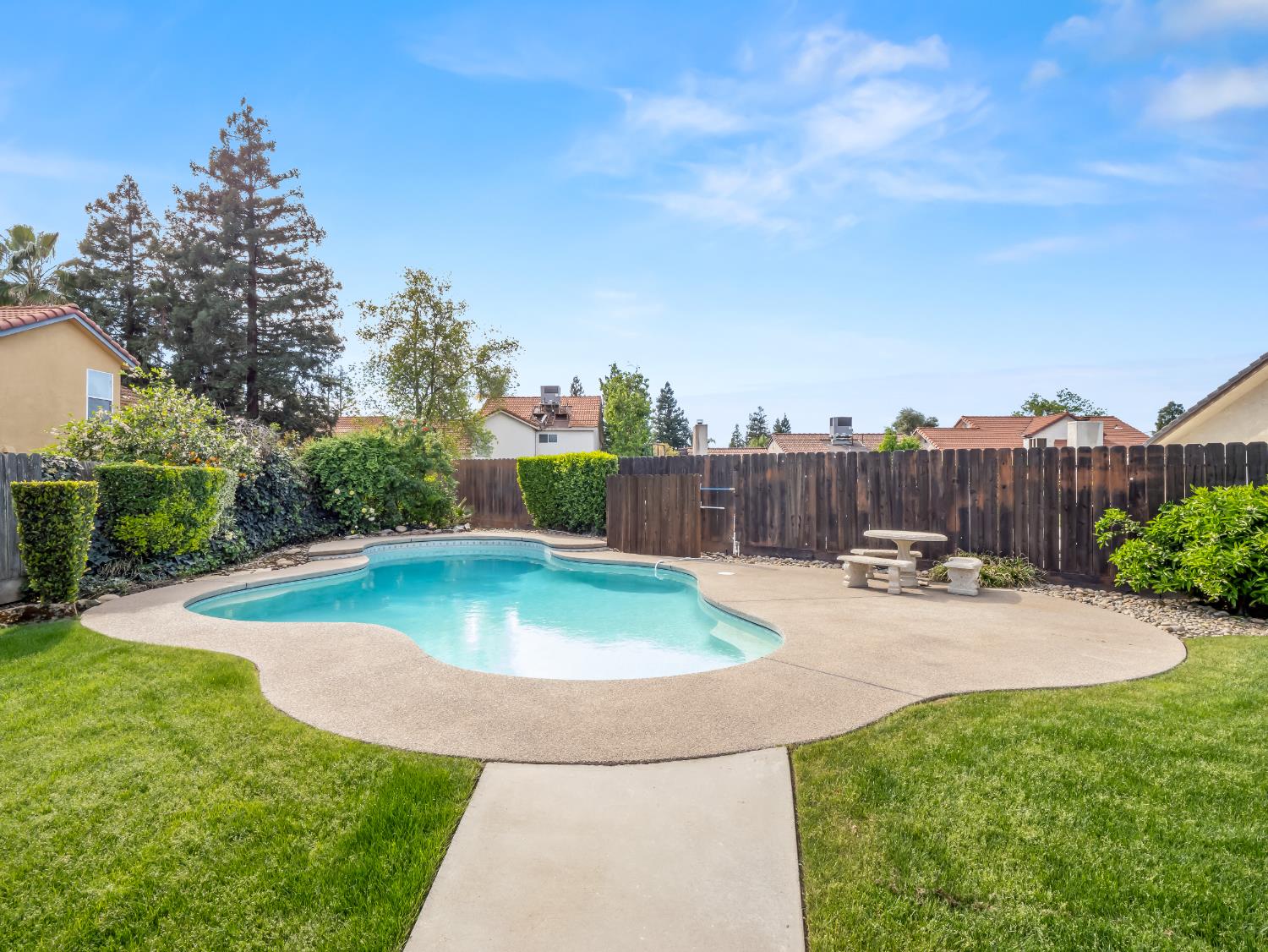 1631 E Deyoung Drive