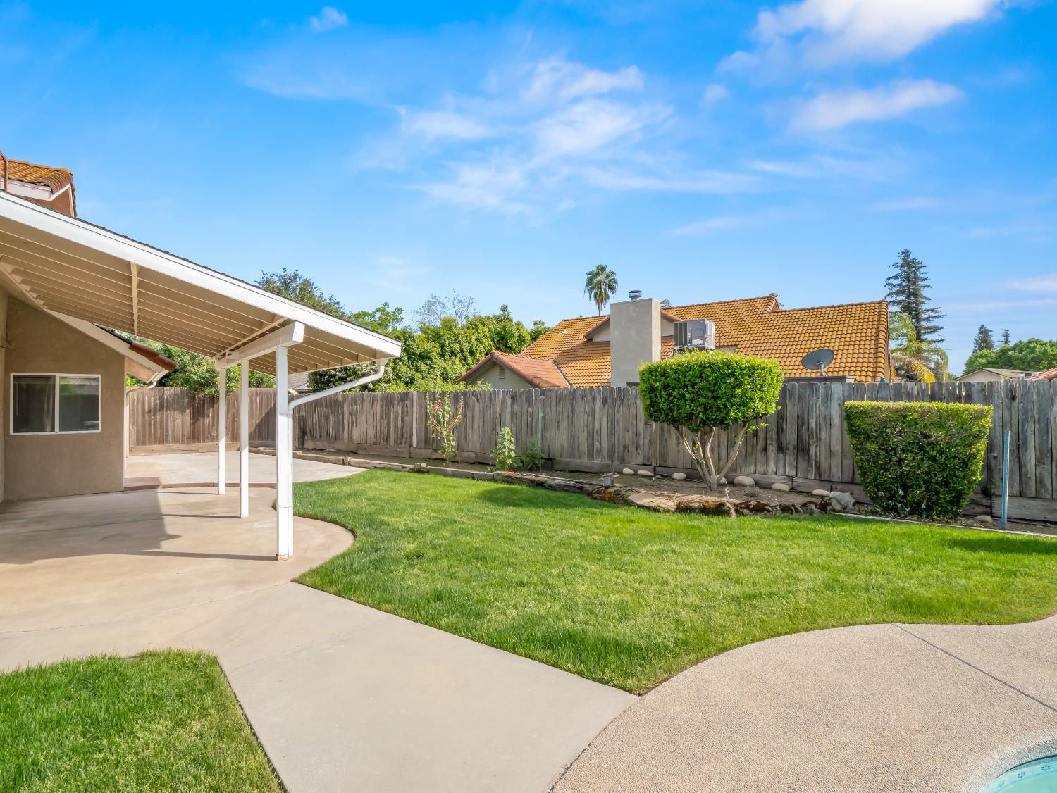 1631 E Deyoung Drive