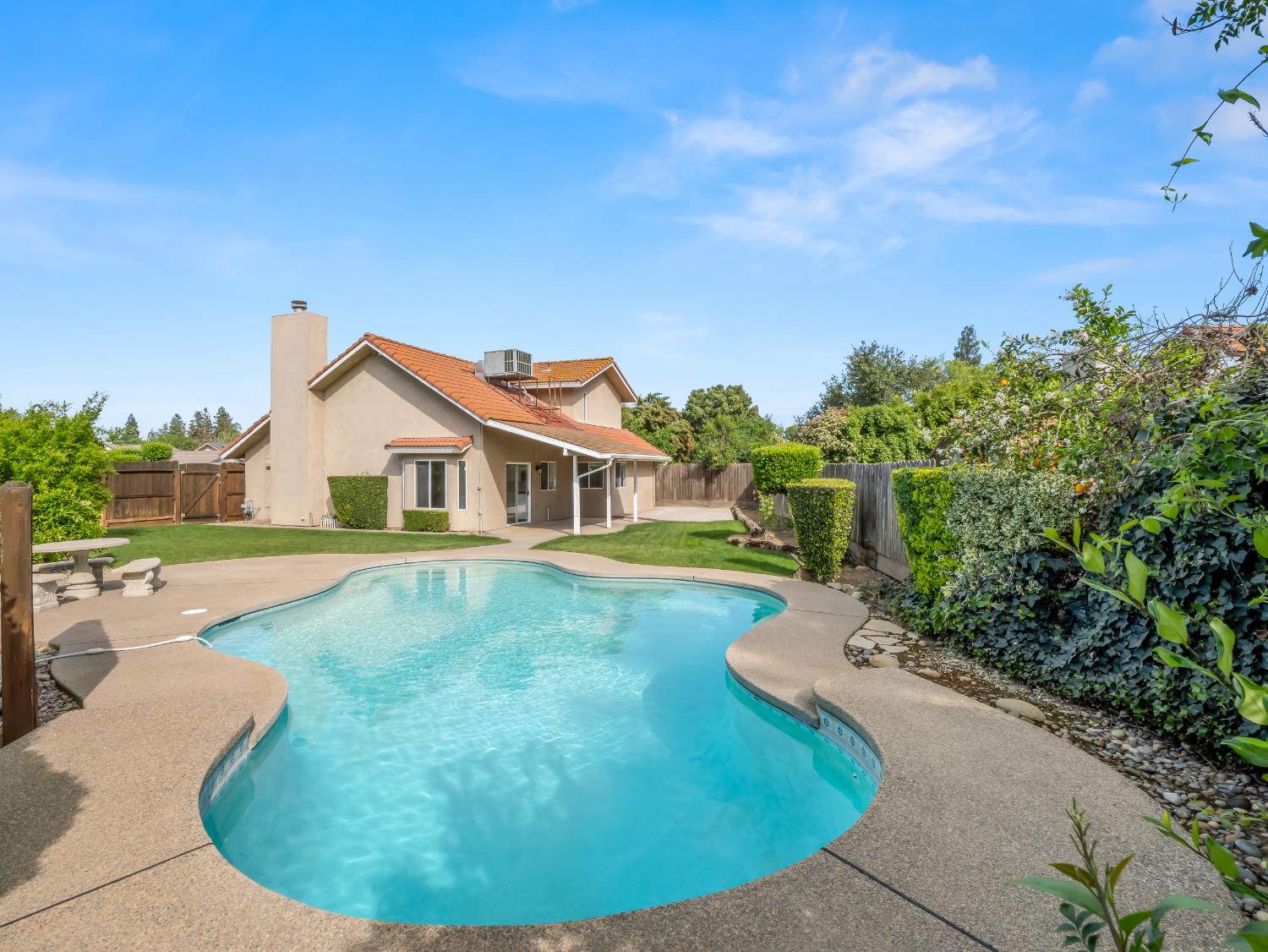 1631 E Deyoung Drive