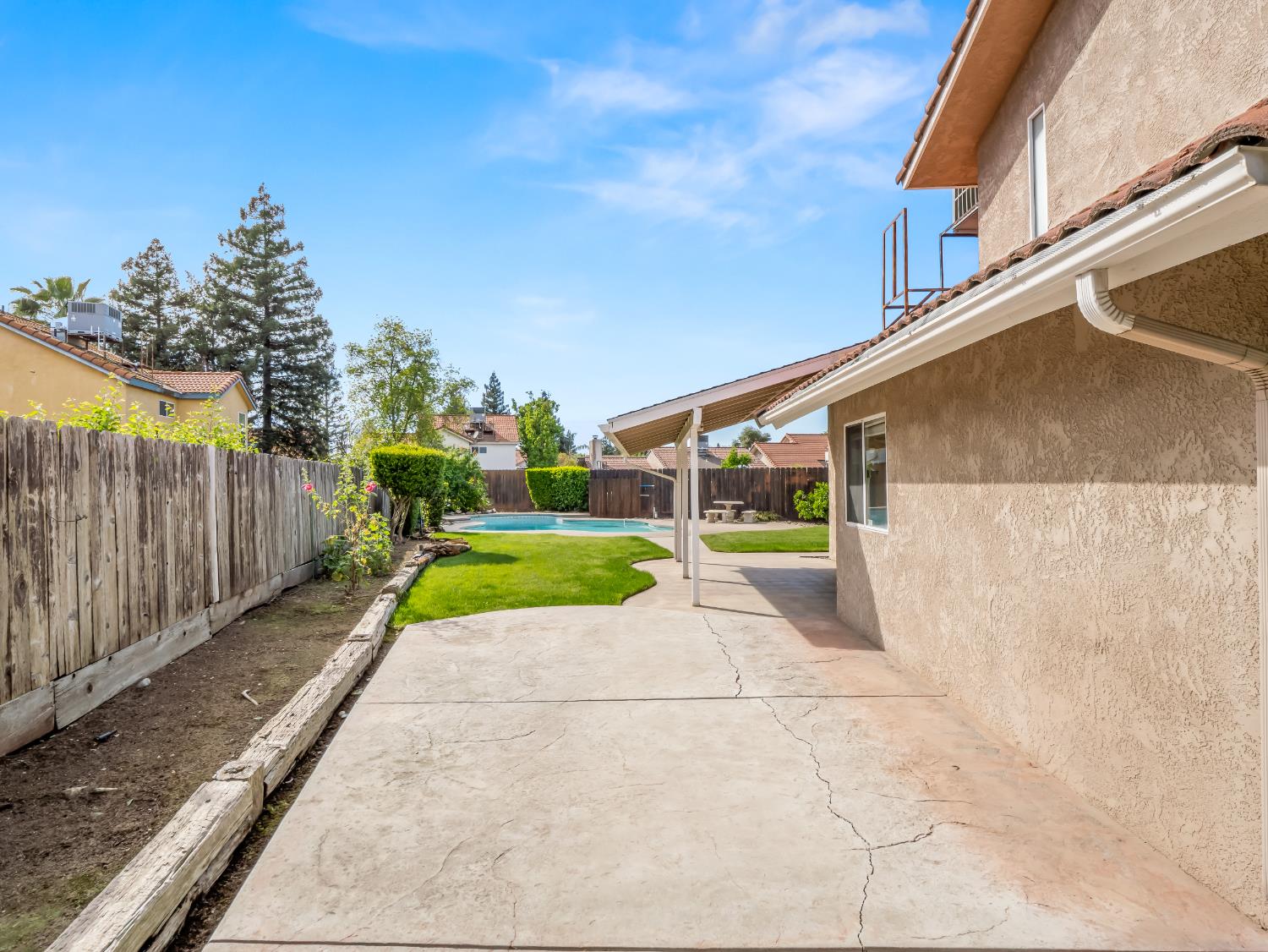 1631 E Deyoung Drive