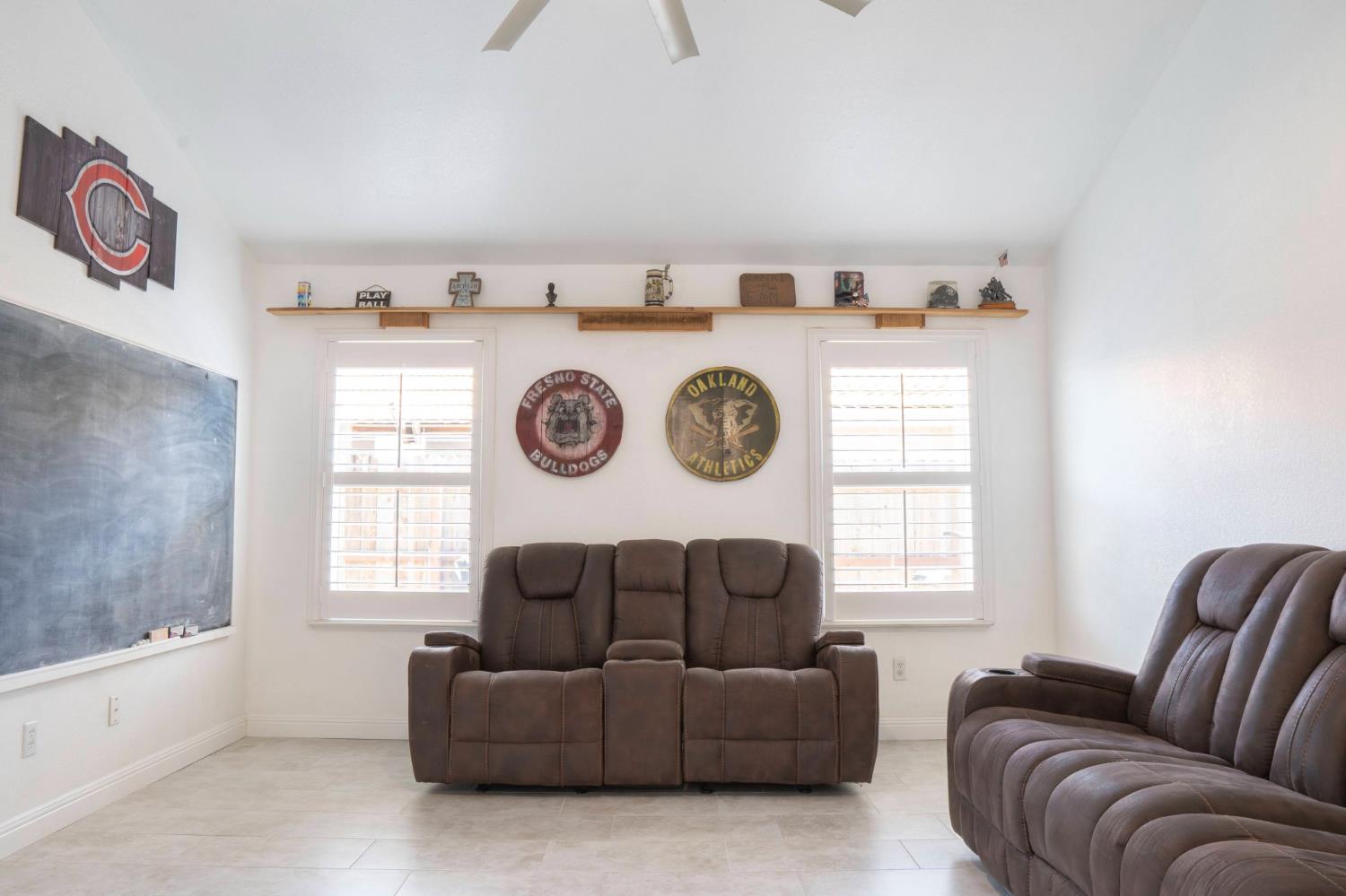 121 Magnolia Avenue