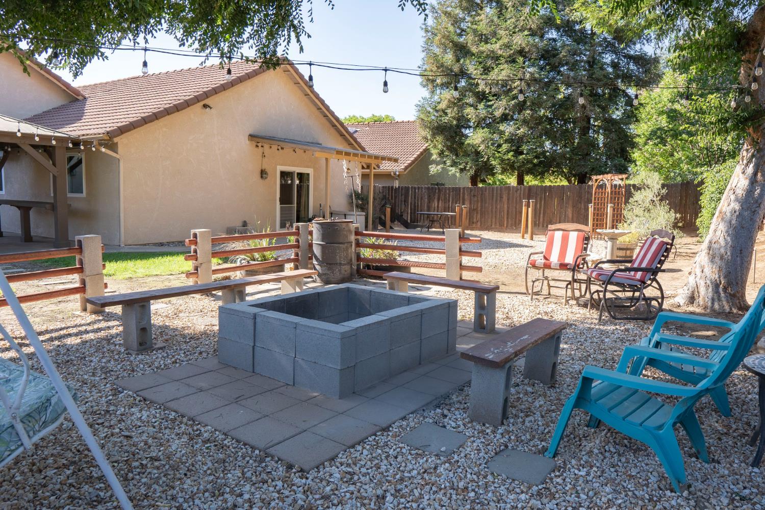 121 Magnolia Avenue