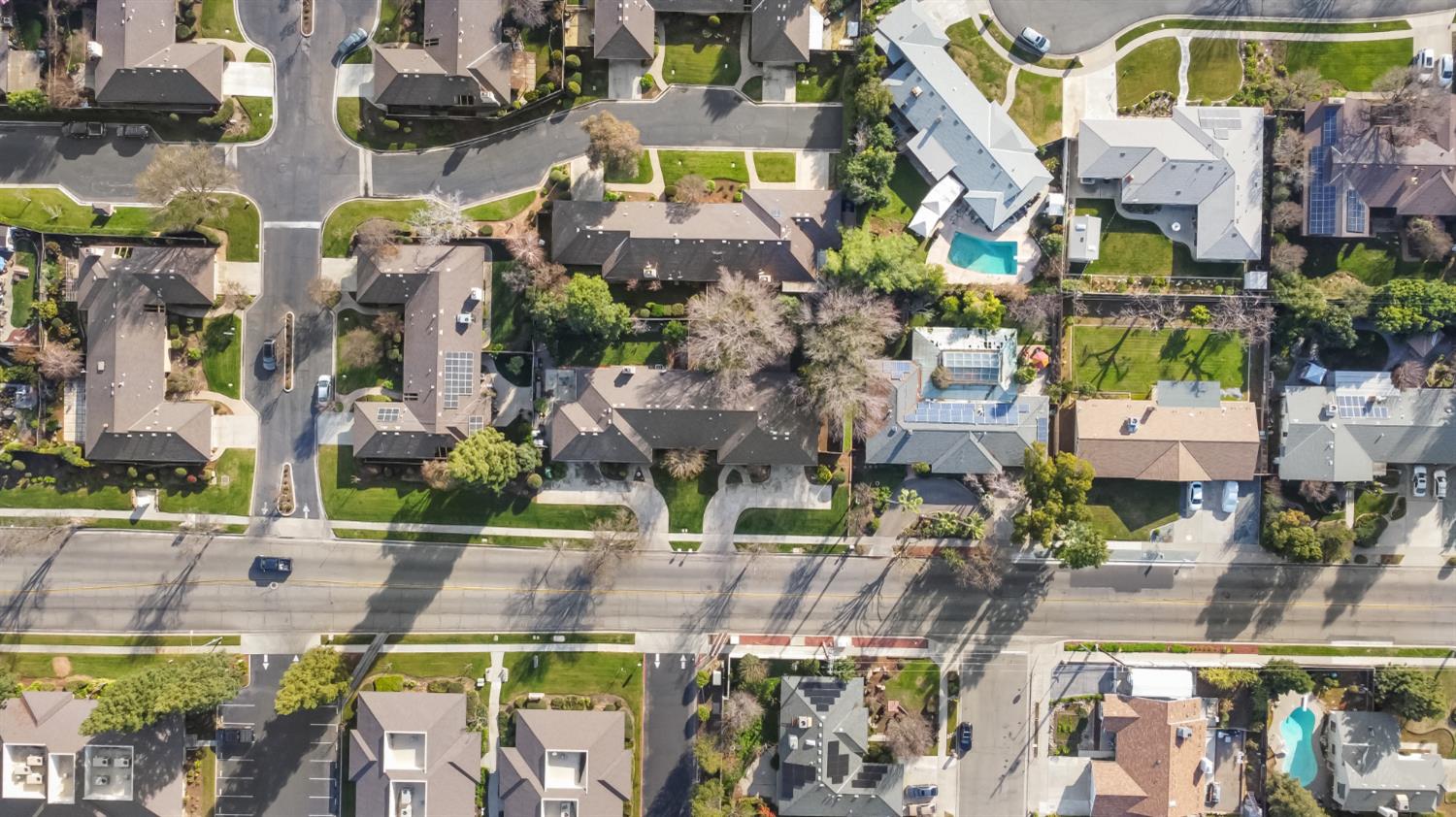 1095 W Sierra Avenue